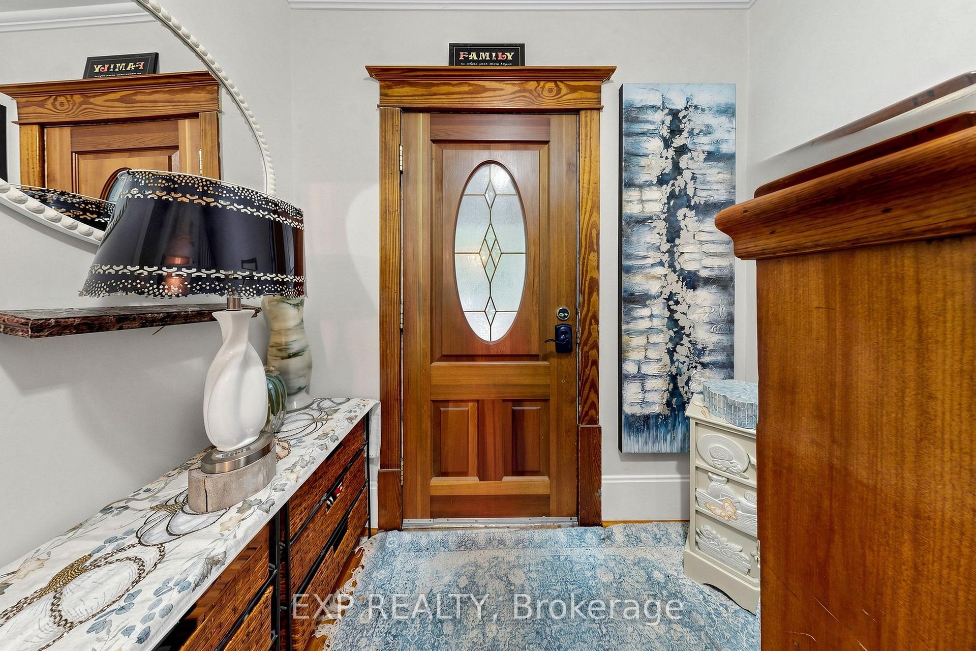 Photo 11 of 28 Simcoe Street, Kawartha Lakes, Lindsay — HOMEH