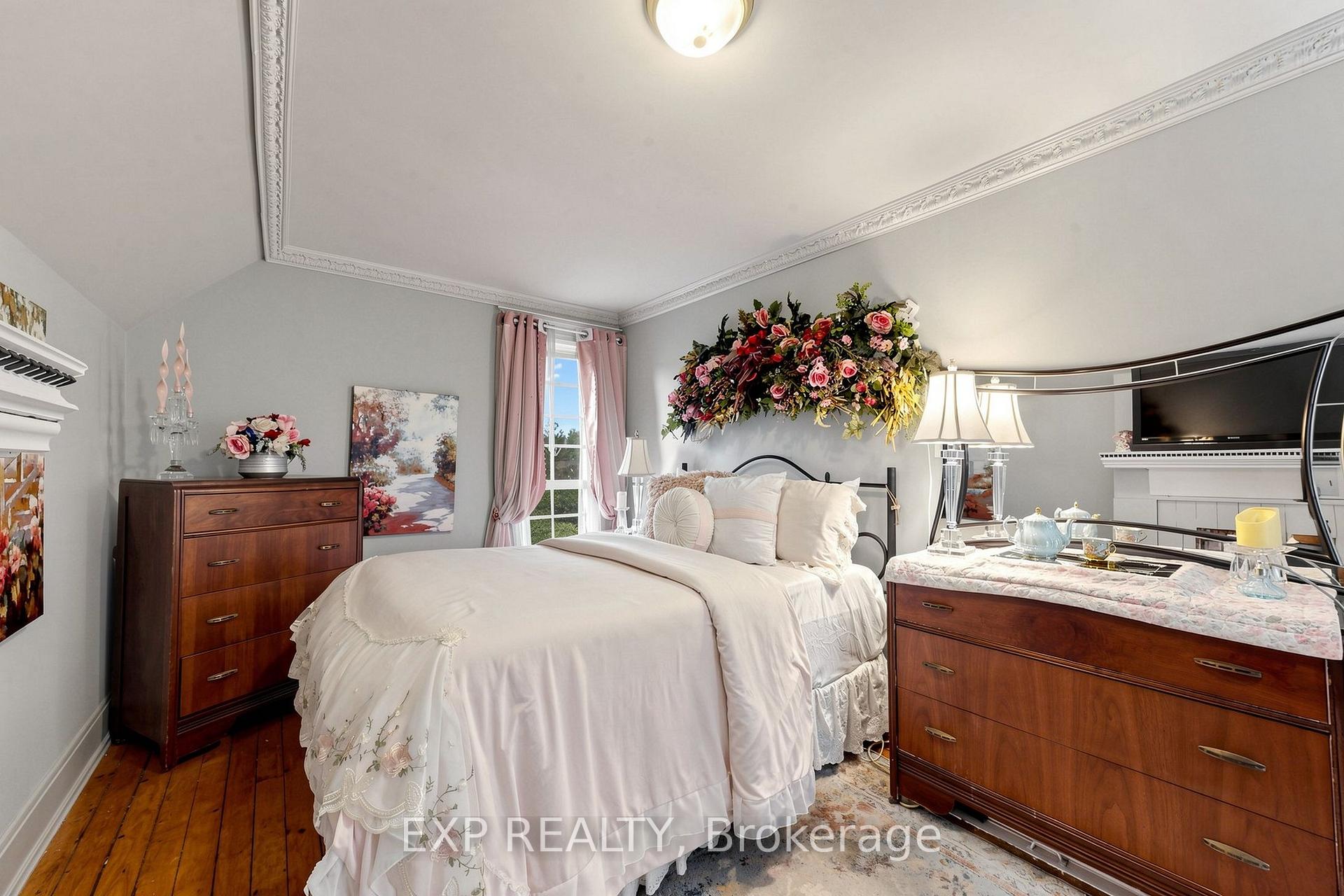 Photo 16 of 28 Simcoe Street, Kawartha Lakes, Lindsay — HOMEH