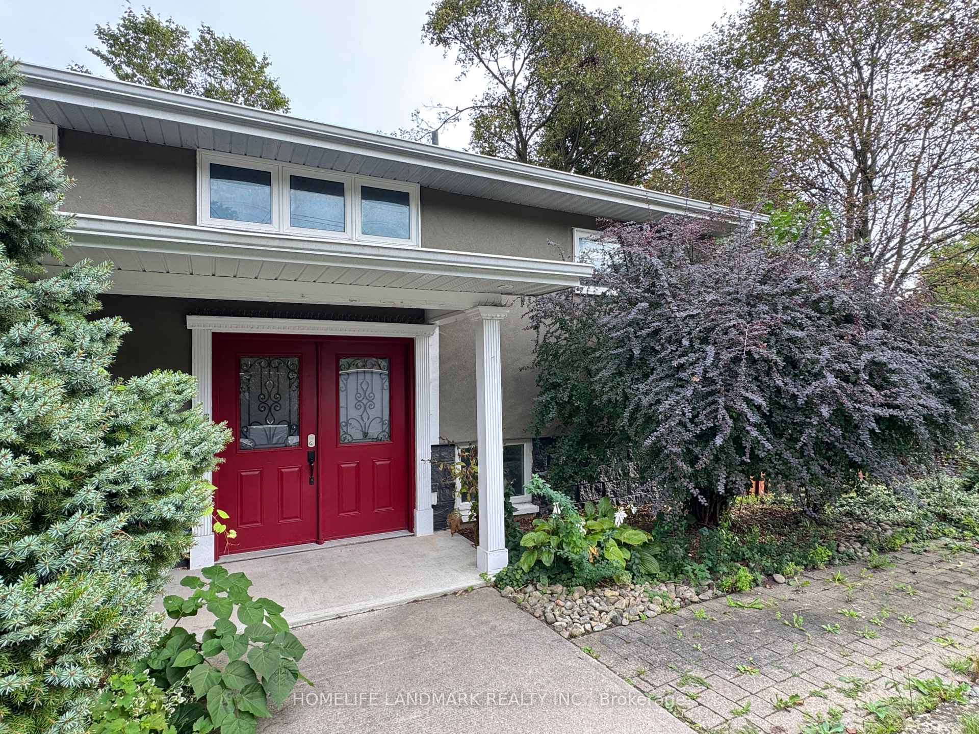 Photo 3 of Unit Upper, 119 Blake Street, Barrie, North Shore — HOMEH