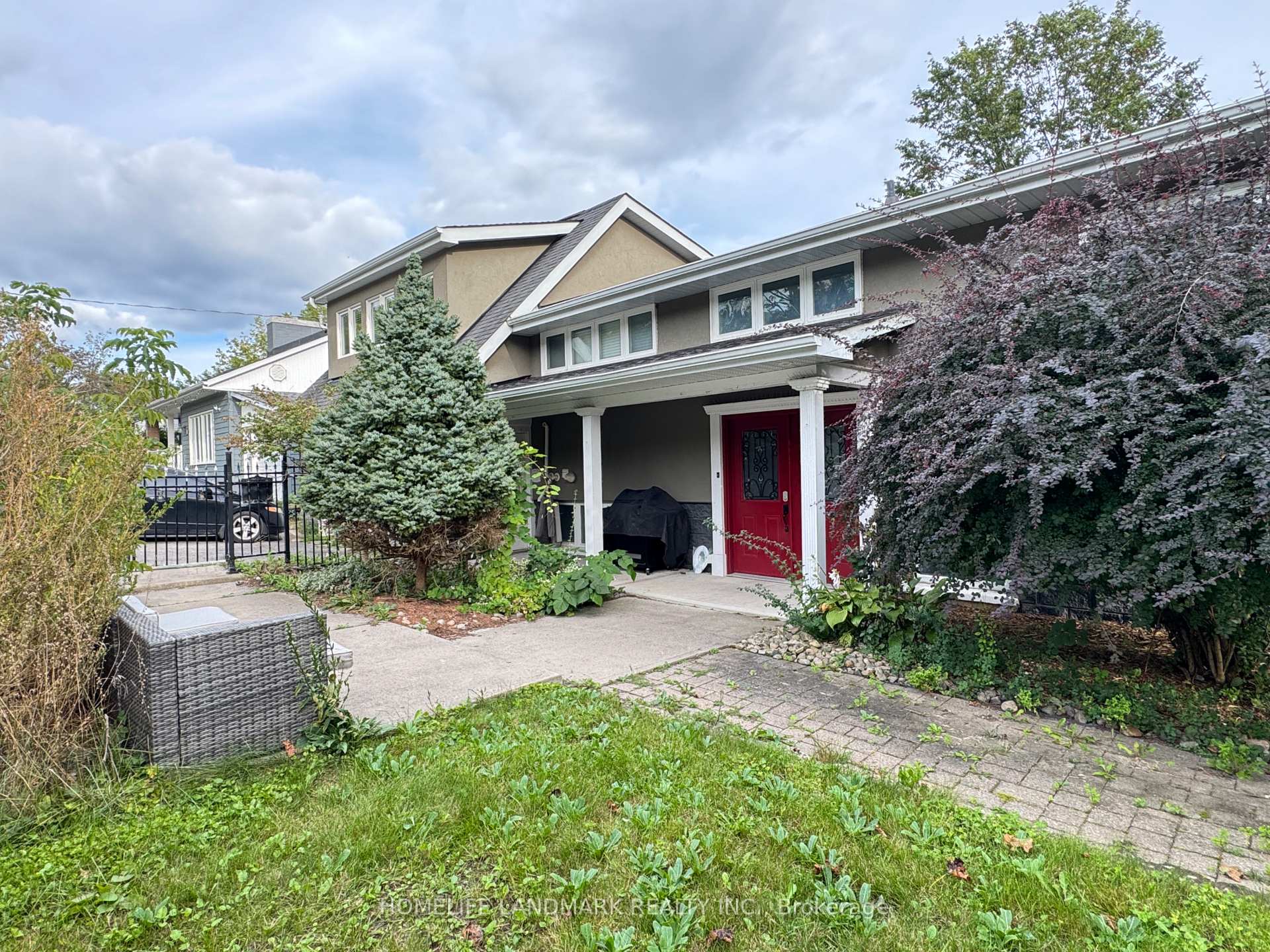 Photo 2 of Unit Upper, 119 Blake Street, Barrie, North Shore — HOMEH