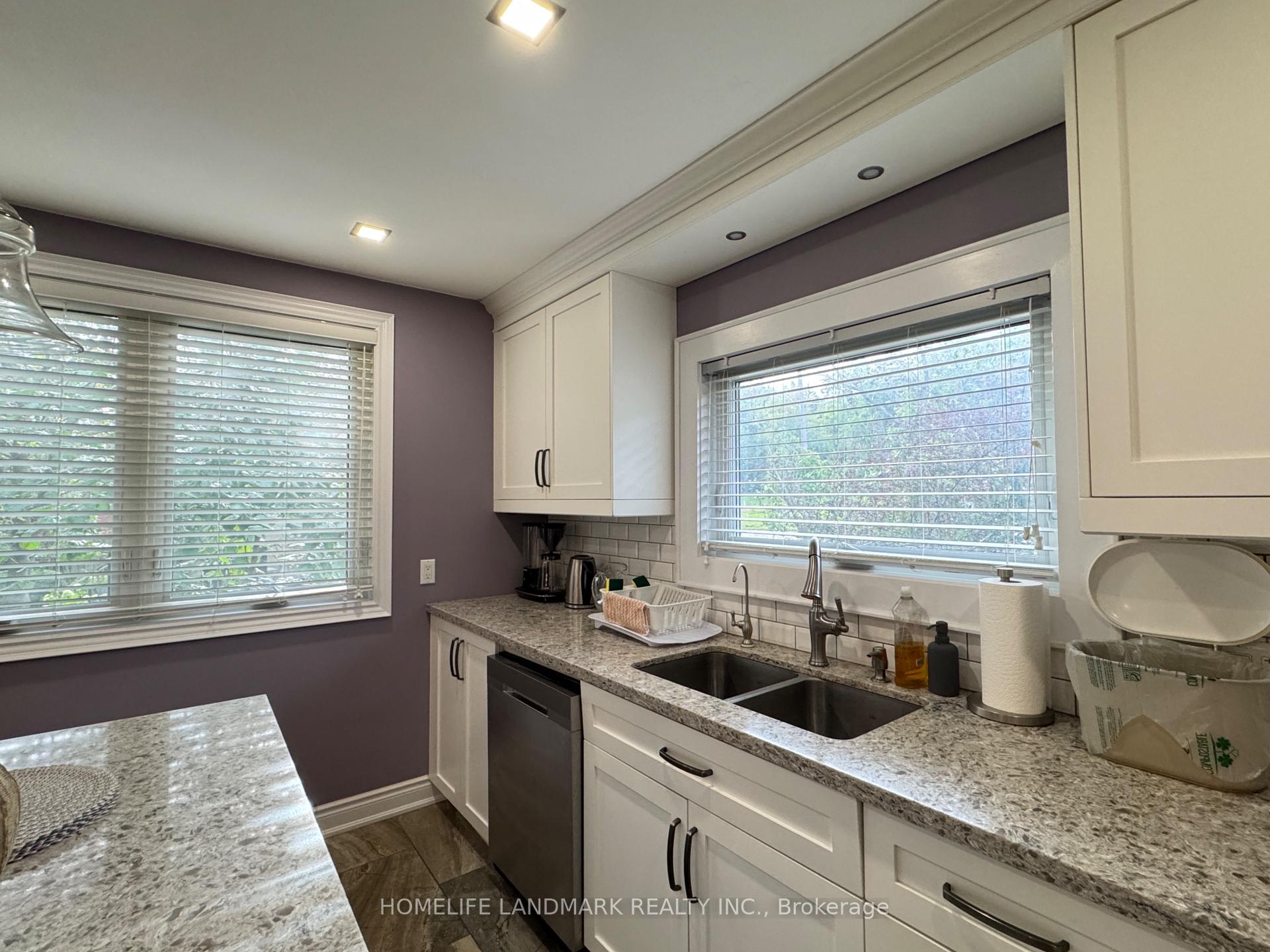 Photo 7 of Unit Upper, 119 Blake Street, Barrie, North Shore — HOMEH