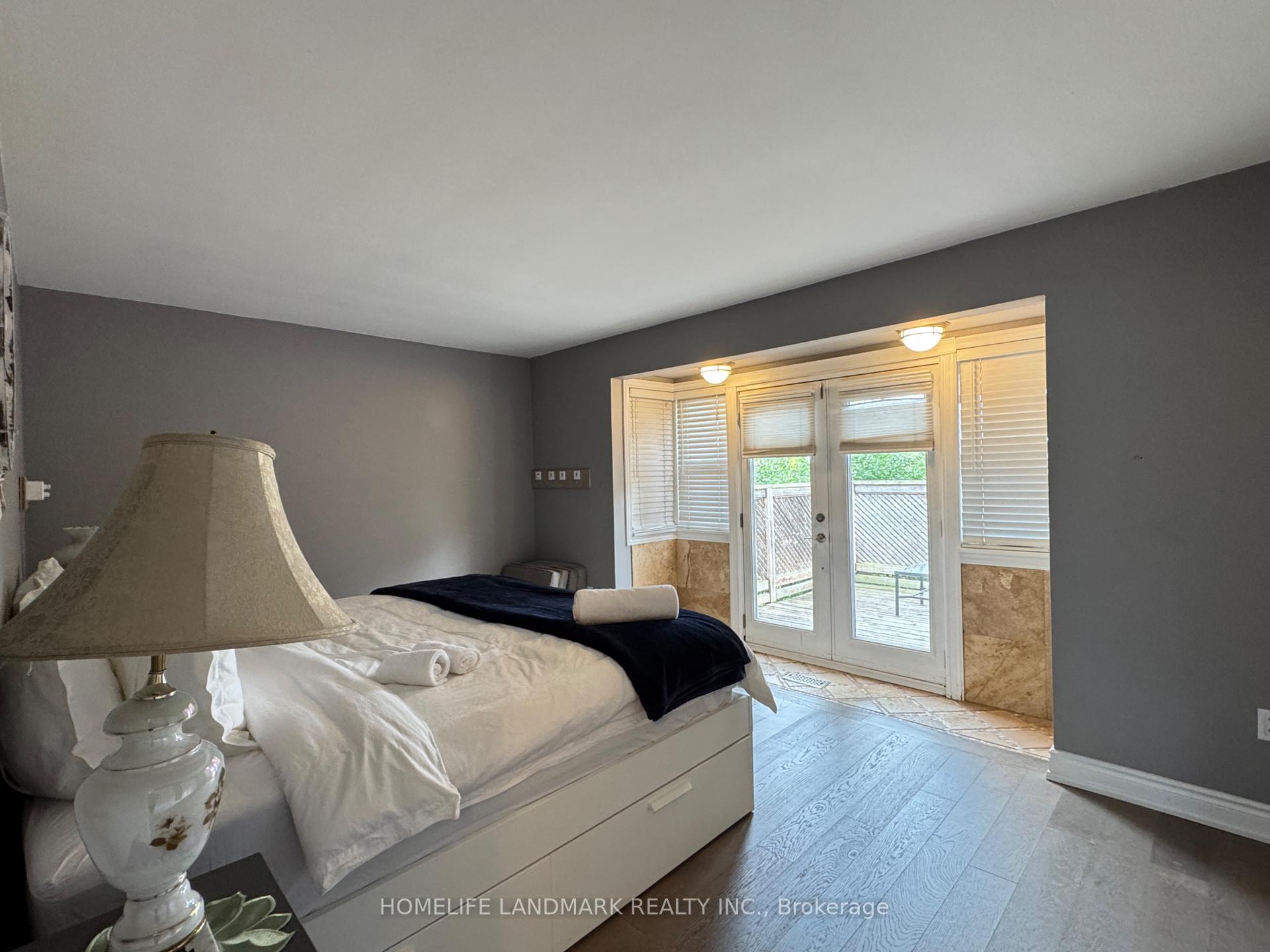 Photo 12 of Unit Upper, 119 Blake Street, Barrie, North Shore — HOMEH
