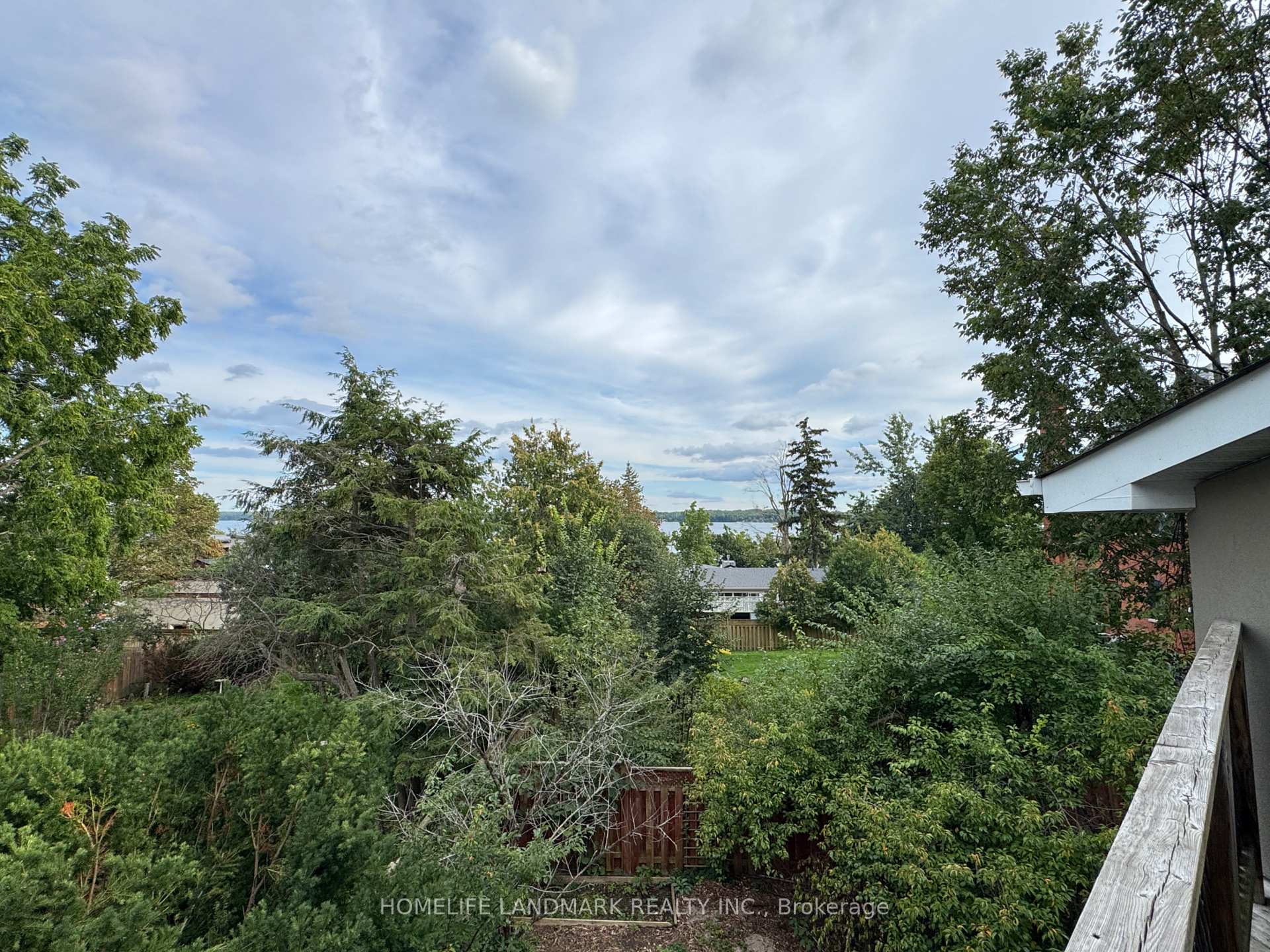 Photo 22 of Unit Upper, 119 Blake Street, Barrie, North Shore — HOMEH