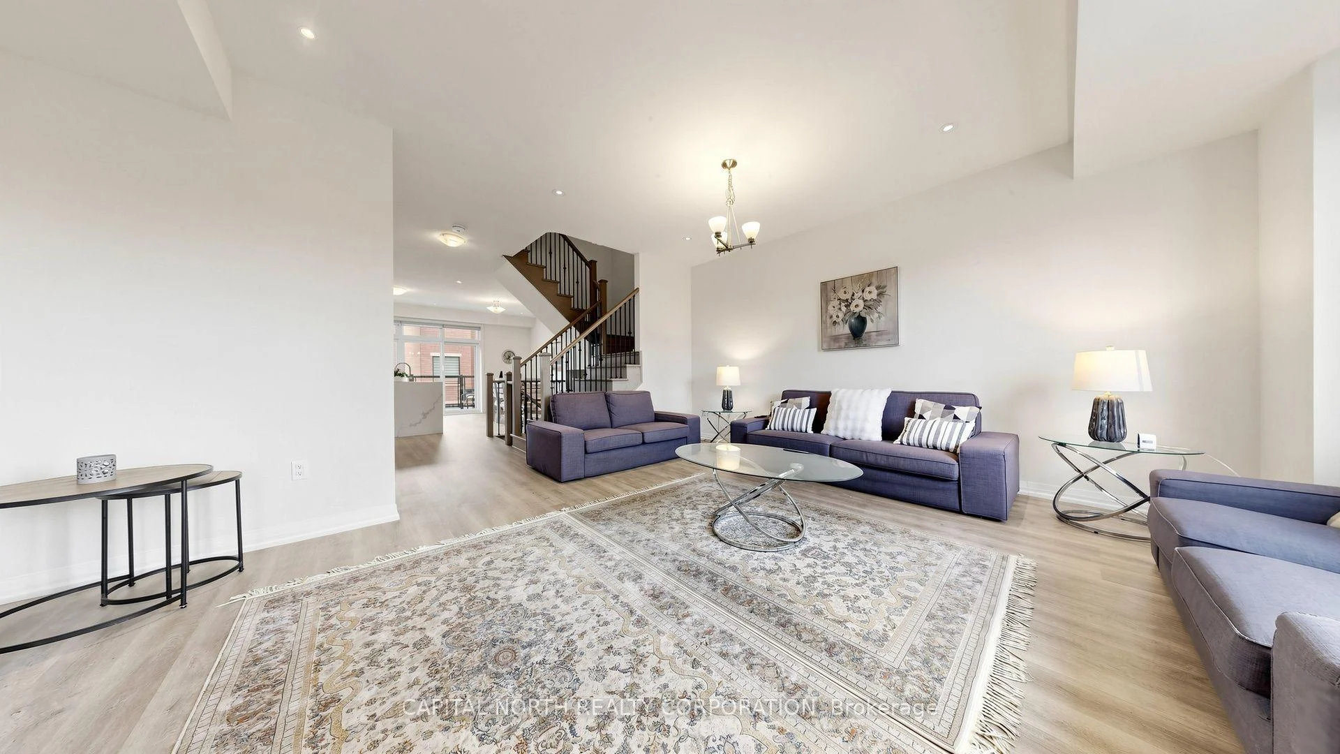 Photo 10 of 65 Ilan Ramon Boulevard, Vaughan, Patterson — HOMEH