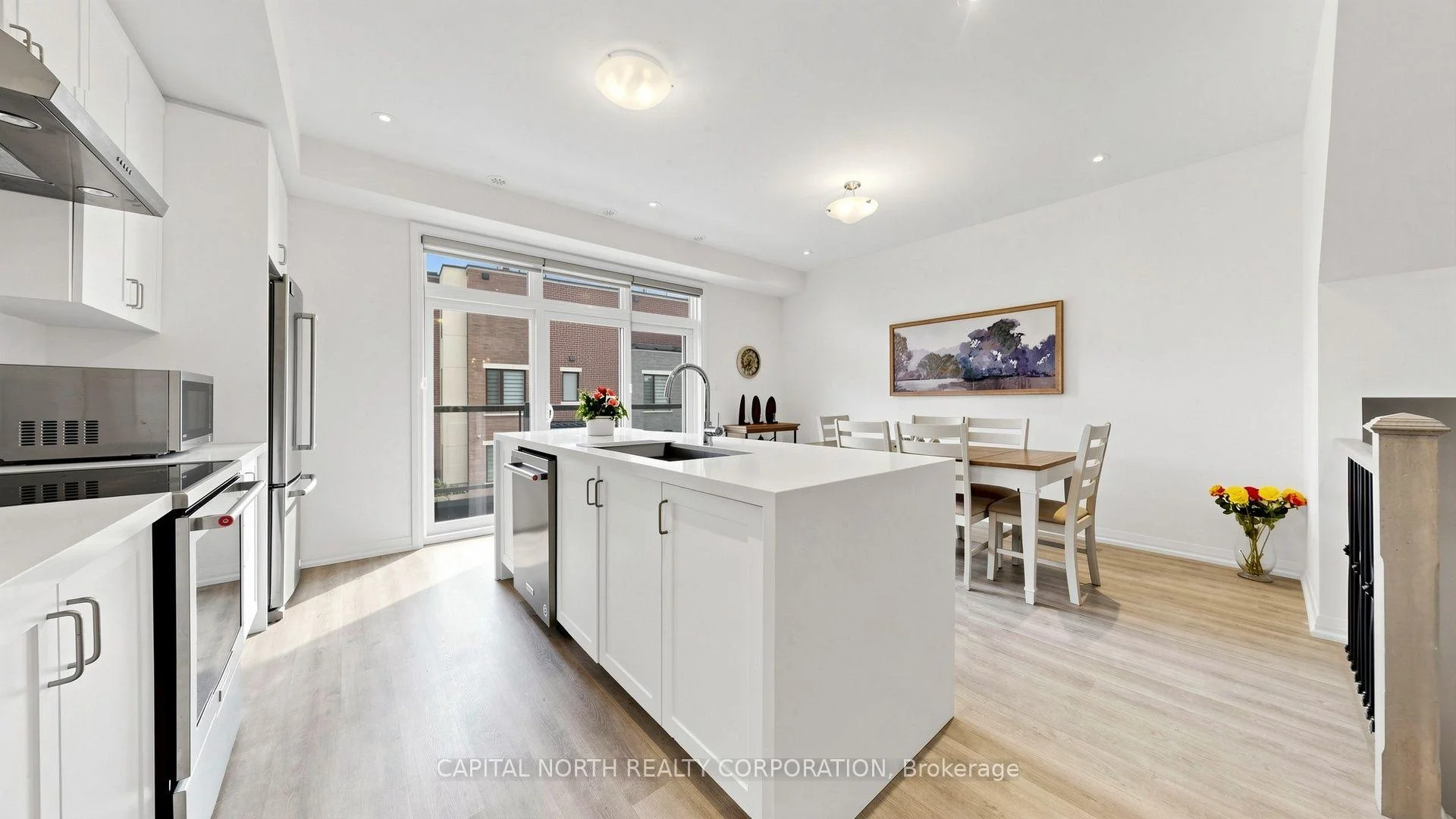 Photo 16 of 65 Ilan Ramon Boulevard, Vaughan, Patterson — HOMEH