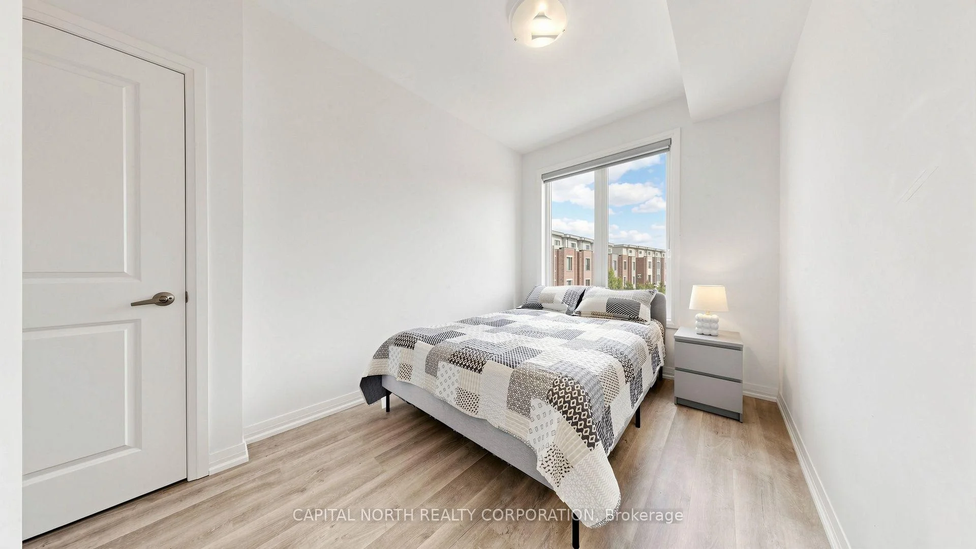 Photo 22 of 65 Ilan Ramon Boulevard, Vaughan, Patterson — HOMEH