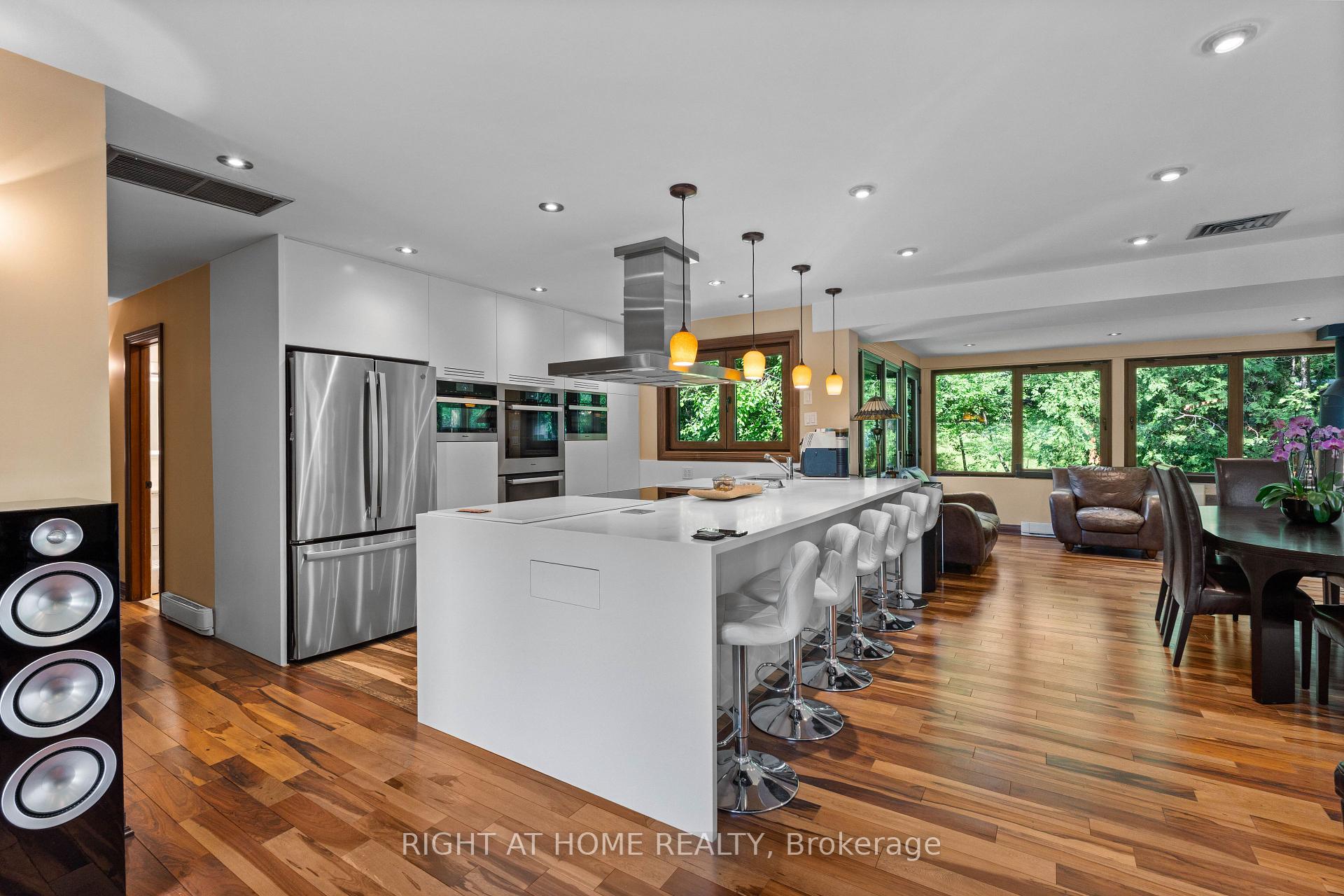 Photo 6 of Unit UPPER, 1101 Brimley Road, Scarborough, Bendale — HOMEH