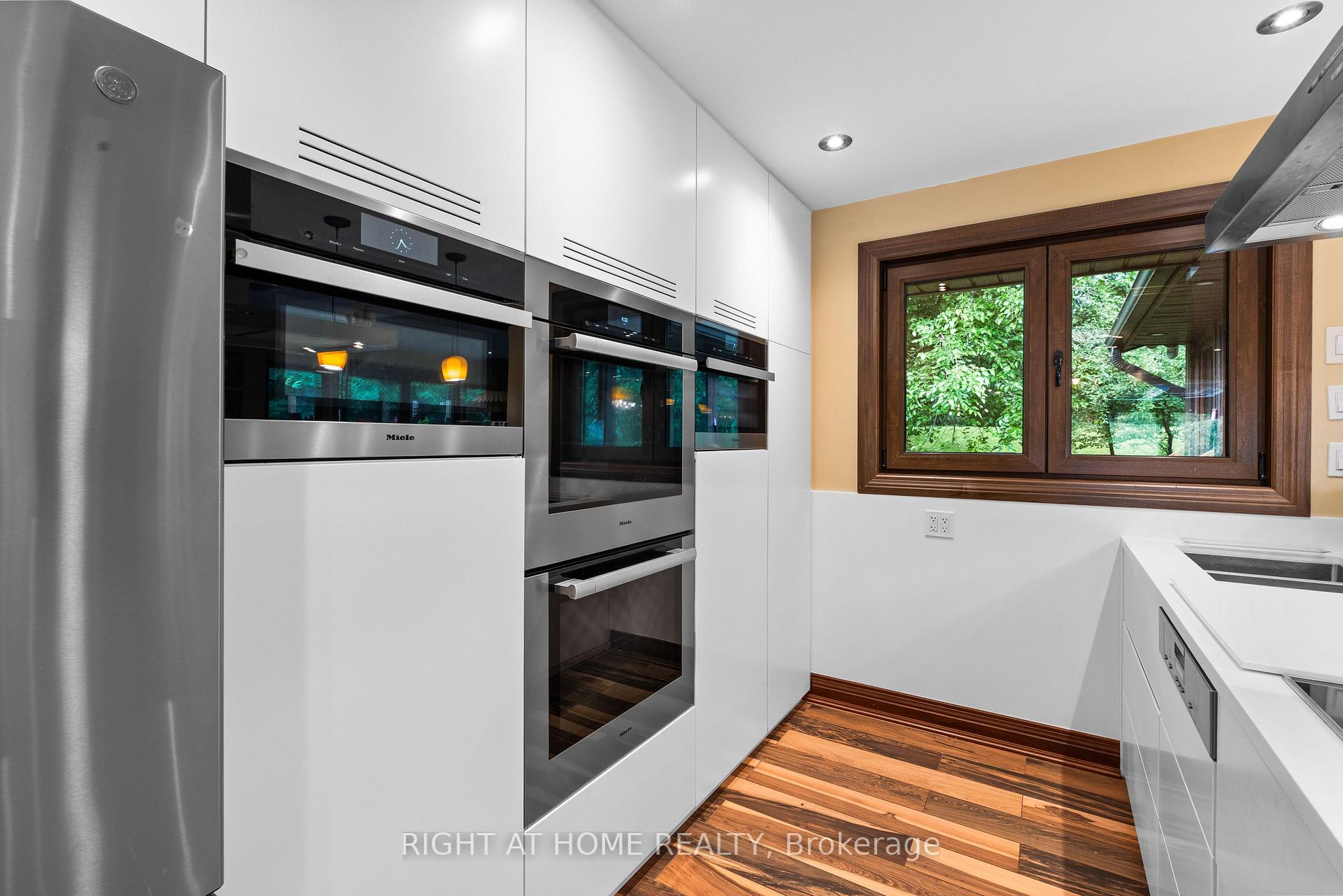 Photo 8 of Unit UPPER, 1101 Brimley Road, Scarborough, Bendale — HOMEH