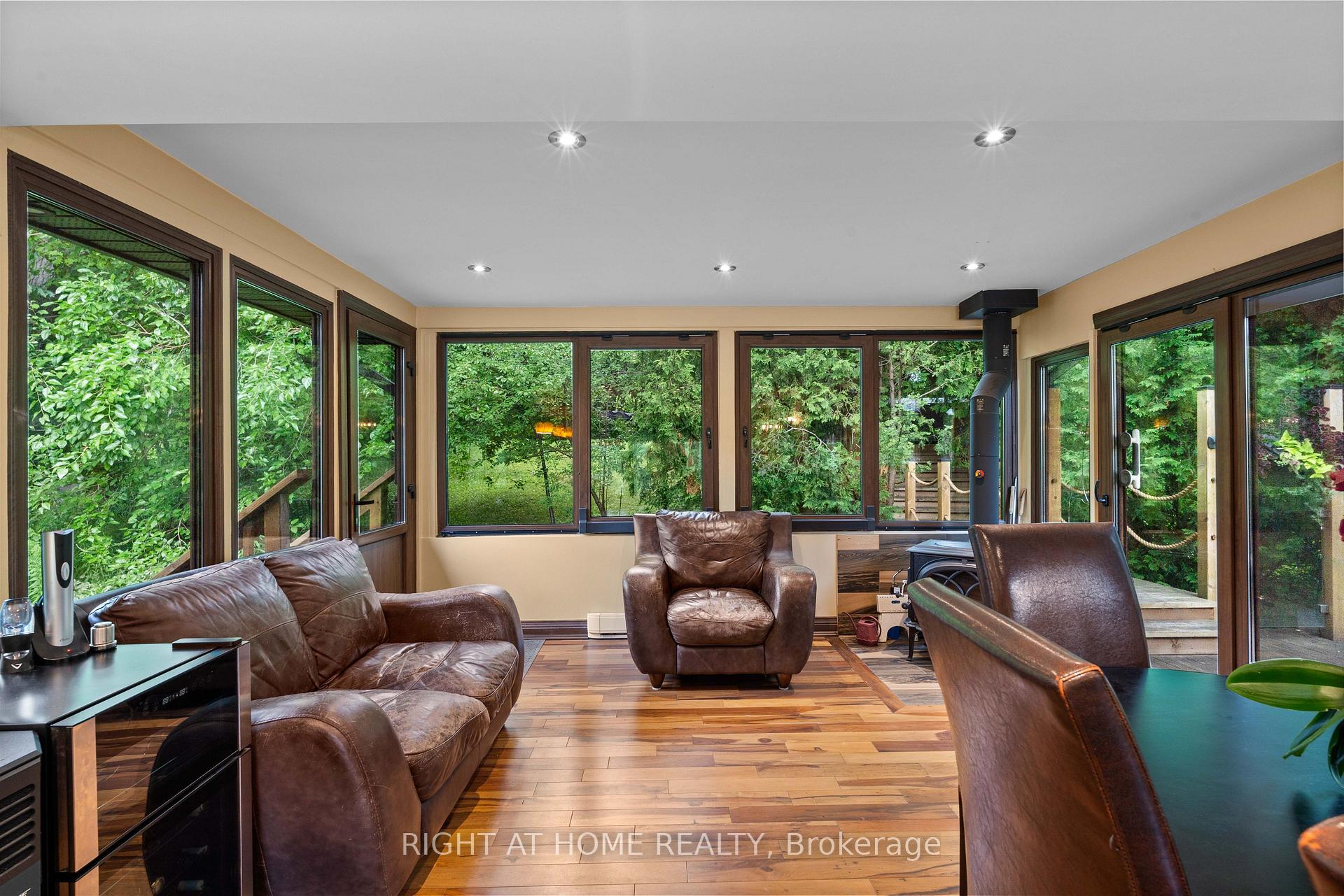 Photo 13 of Unit UPPER, 1101 Brimley Road, Scarborough, Bendale — HOMEH