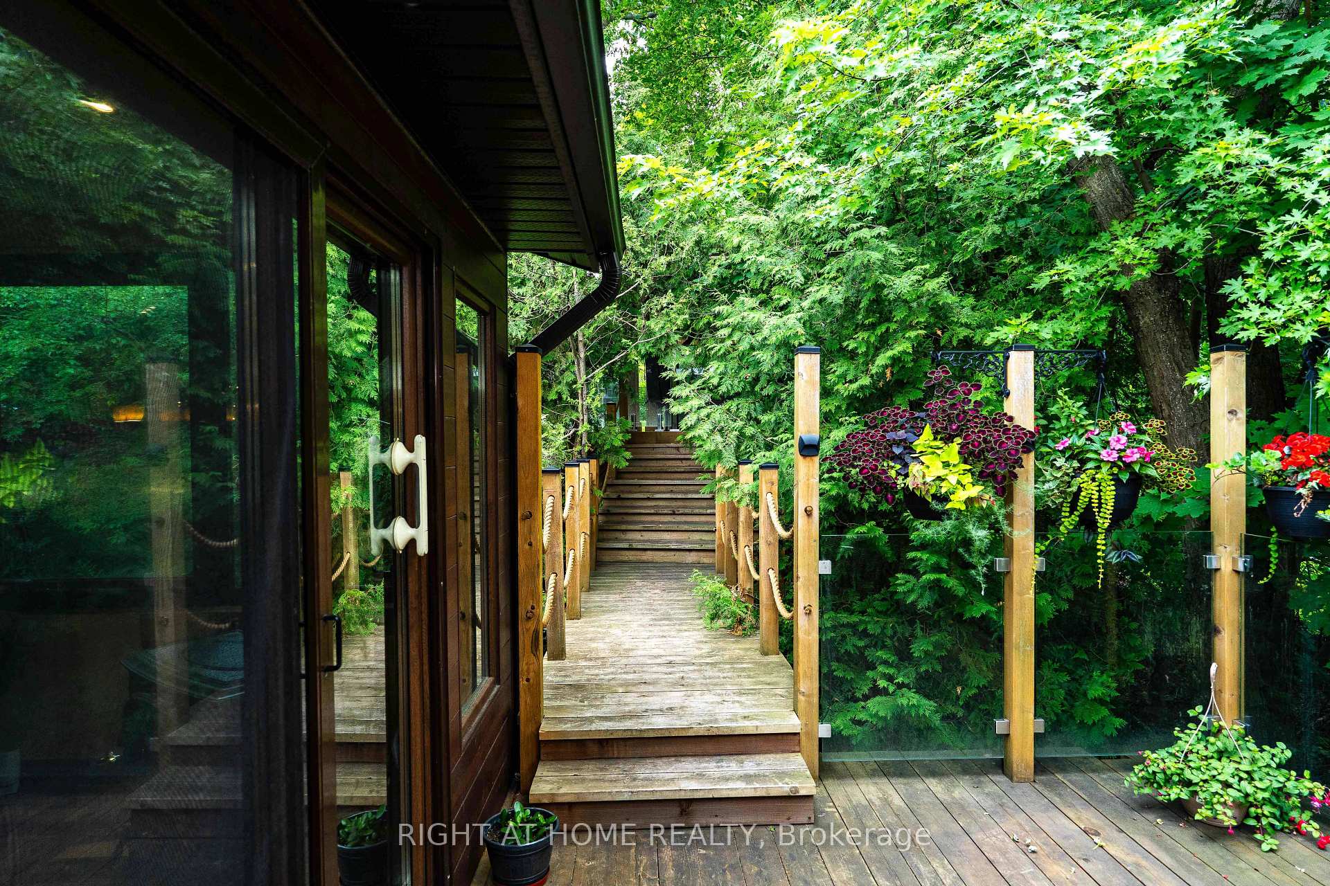 Photo 26 of Unit UPPER, 1101 Brimley Road, Scarborough, Bendale — HOMEH