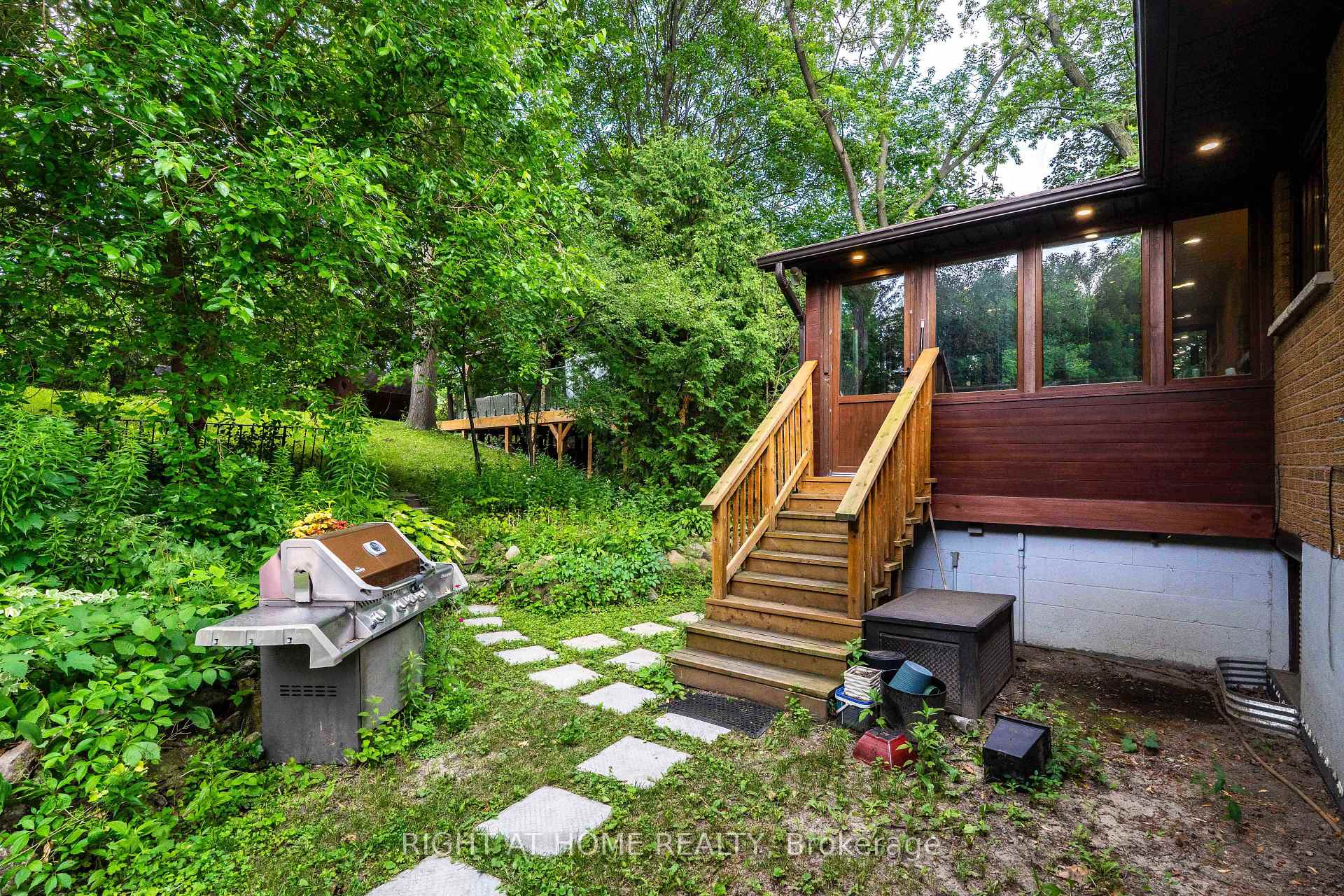 Photo 37 of Unit UPPER, 1101 Brimley Road, Scarborough, Bendale — HOMEH