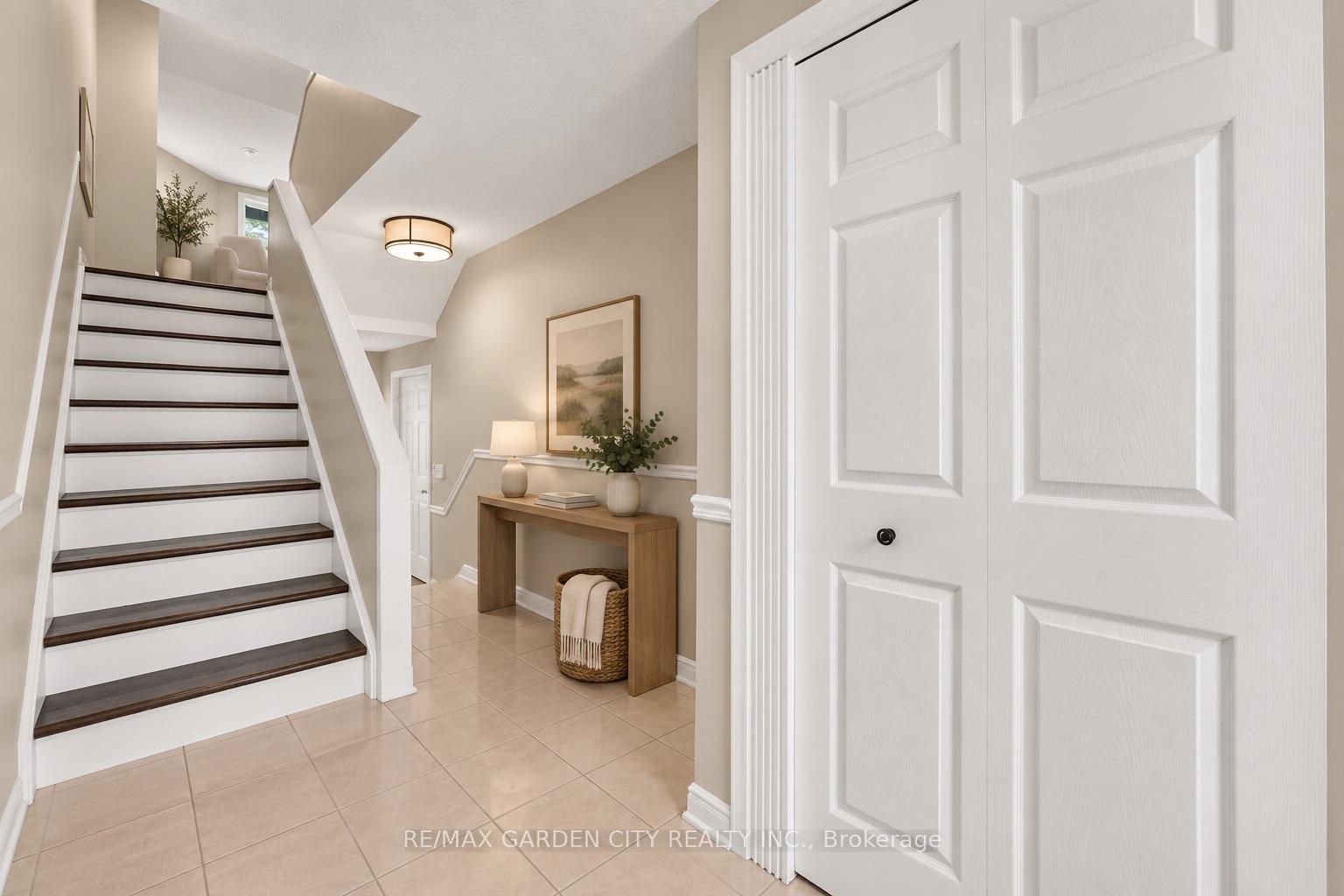 Photo 5 of Unit 8, 177 Main Street W, Grimsby, Grimsby West — HOMEH