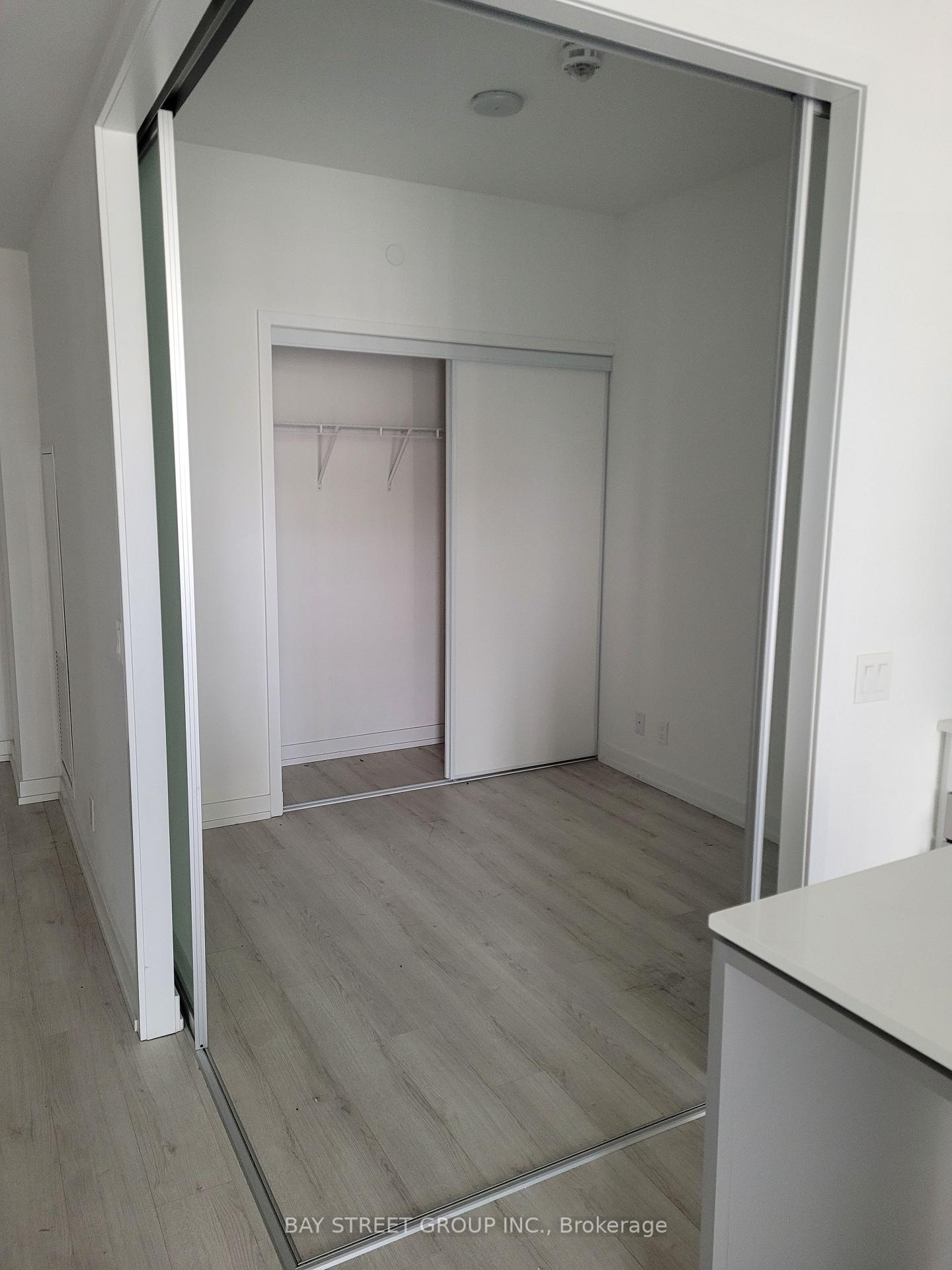 Photo 7 of Unit 2108, 33 Helendale Avenue, Toronto, Yonge-Eglinton — HOMEH