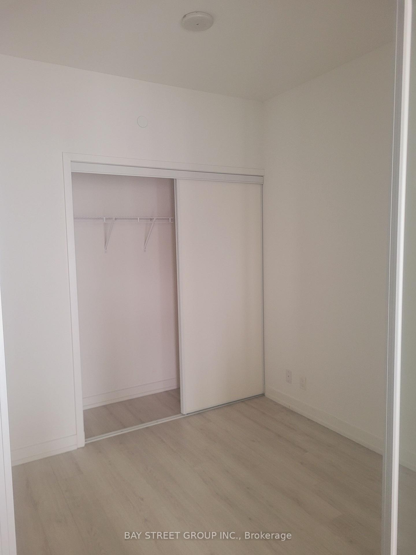 Photo 8 of Unit 2108, 33 Helendale Avenue, Toronto, Yonge-Eglinton — HOMEH