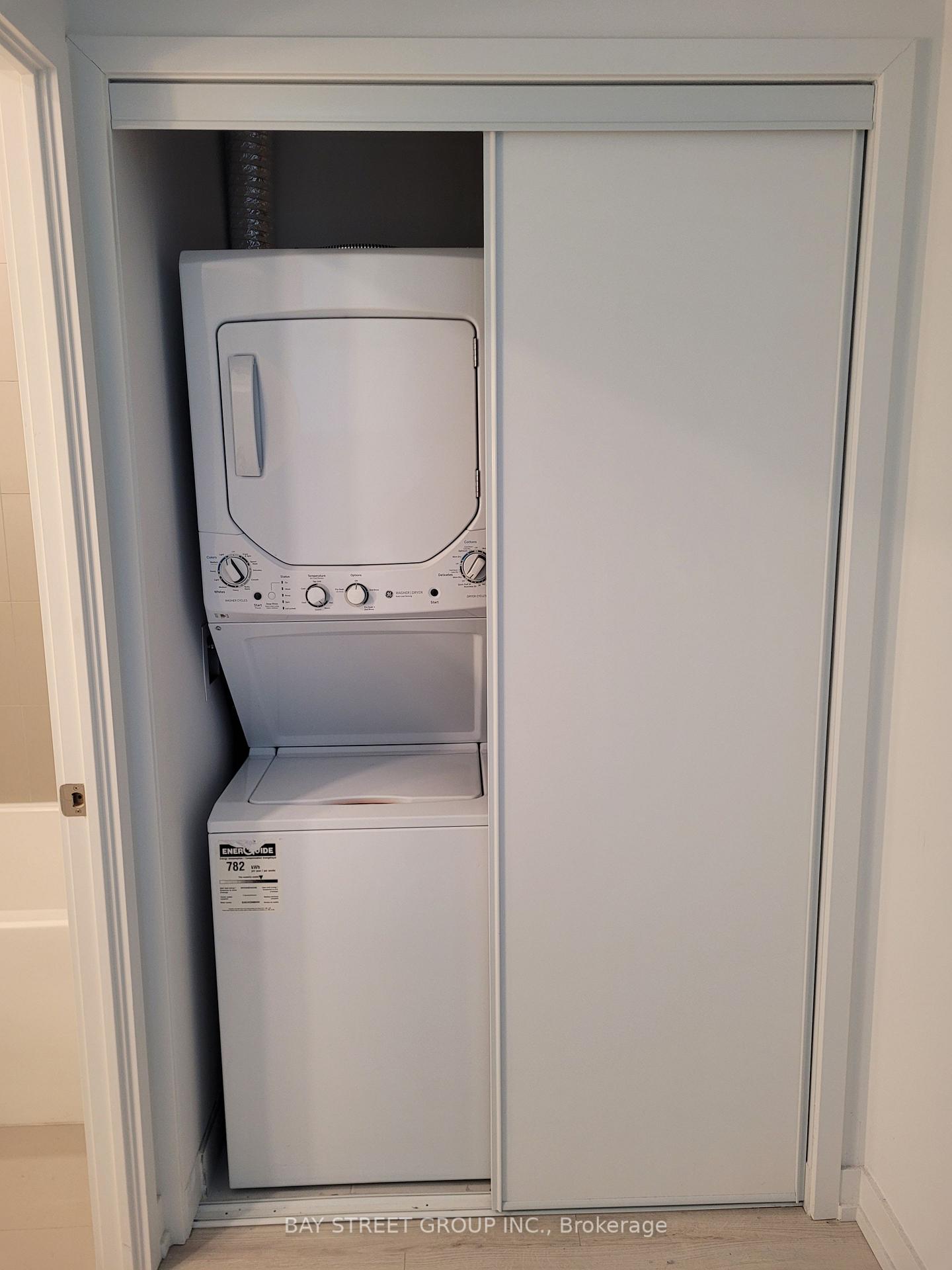 Photo 13 of Unit 2108, 33 Helendale Avenue, Toronto, Yonge-Eglinton — HOMEH