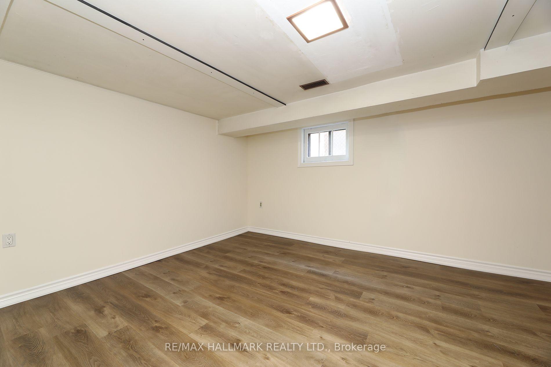 Photo 20 of 55 Athol Avenue, Etobicoke, Stonegate-Queensway — HOMEH