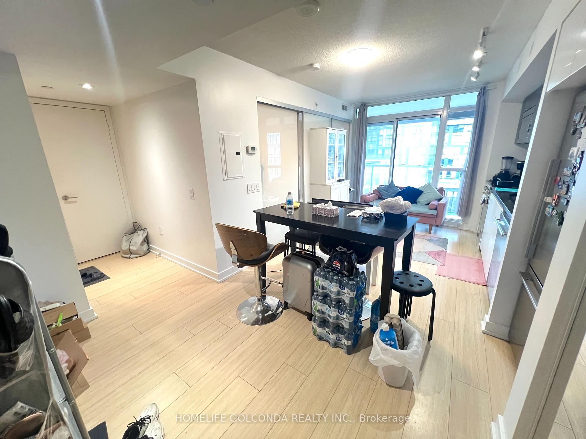 Front of Unit 719, 85 Queens Wharf Road