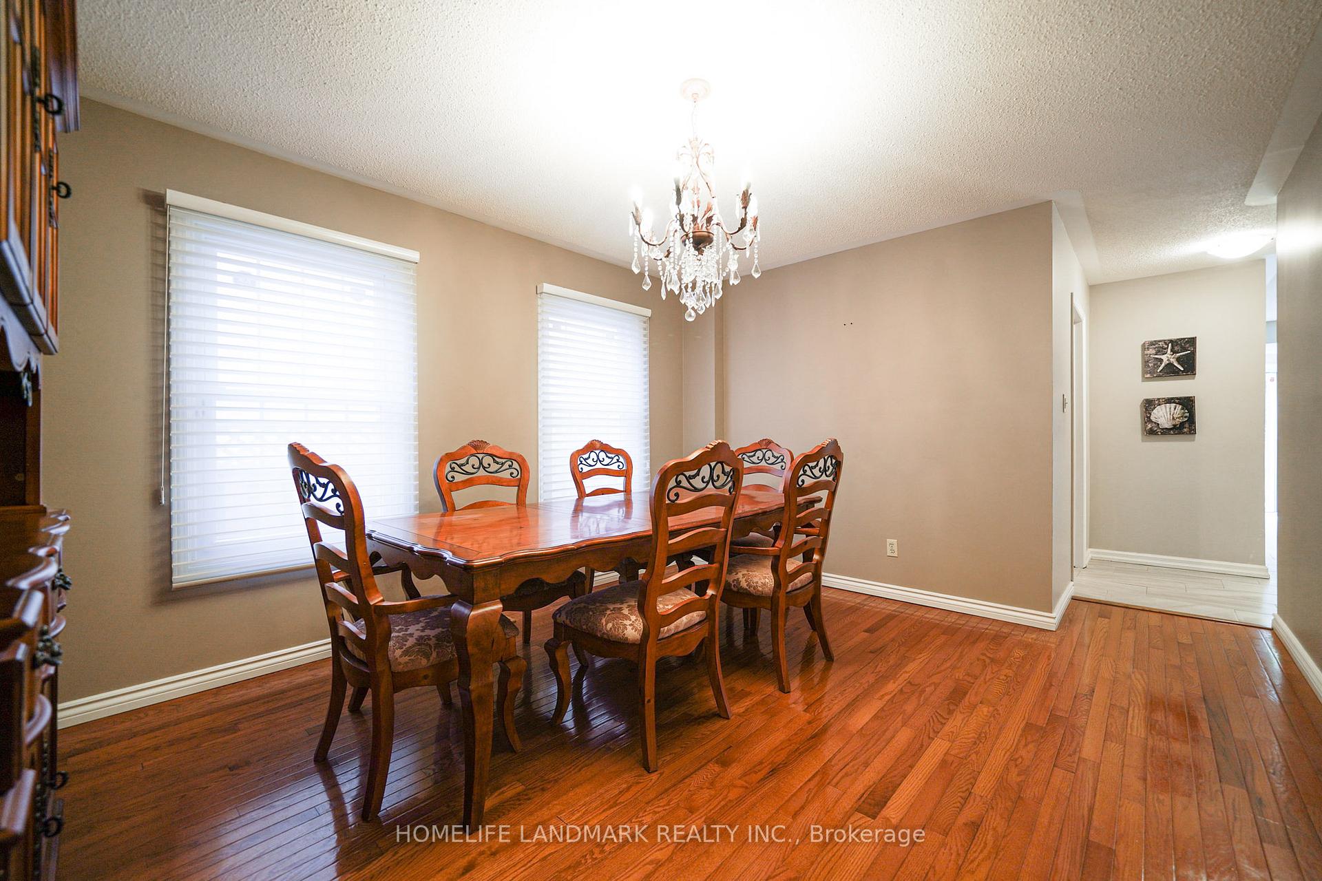 Photo 7 of 72 Woodman's Chart, Markham, Unionville — HOMEH