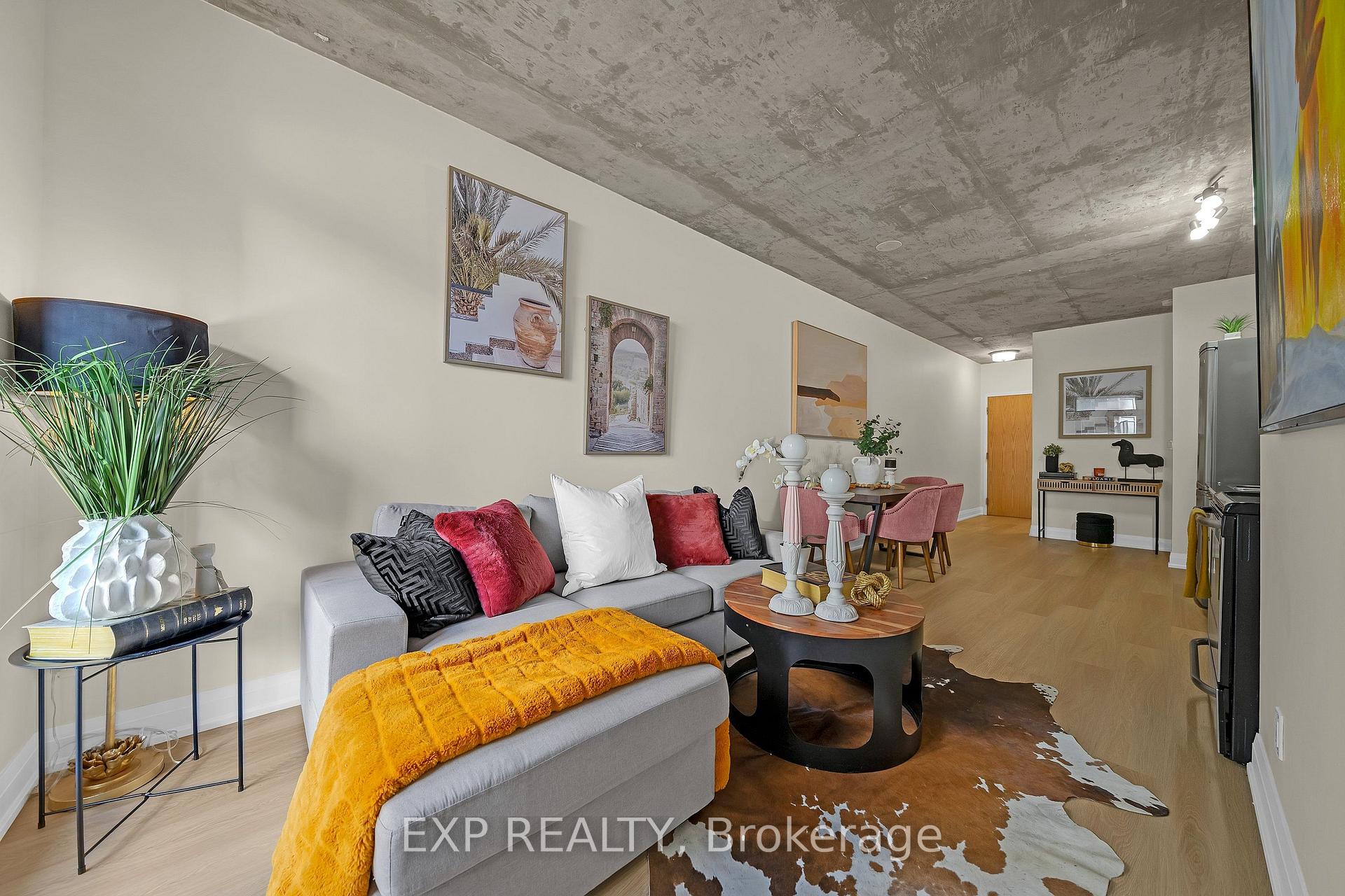 Photo of Unit 403, 150 Sudbury Street