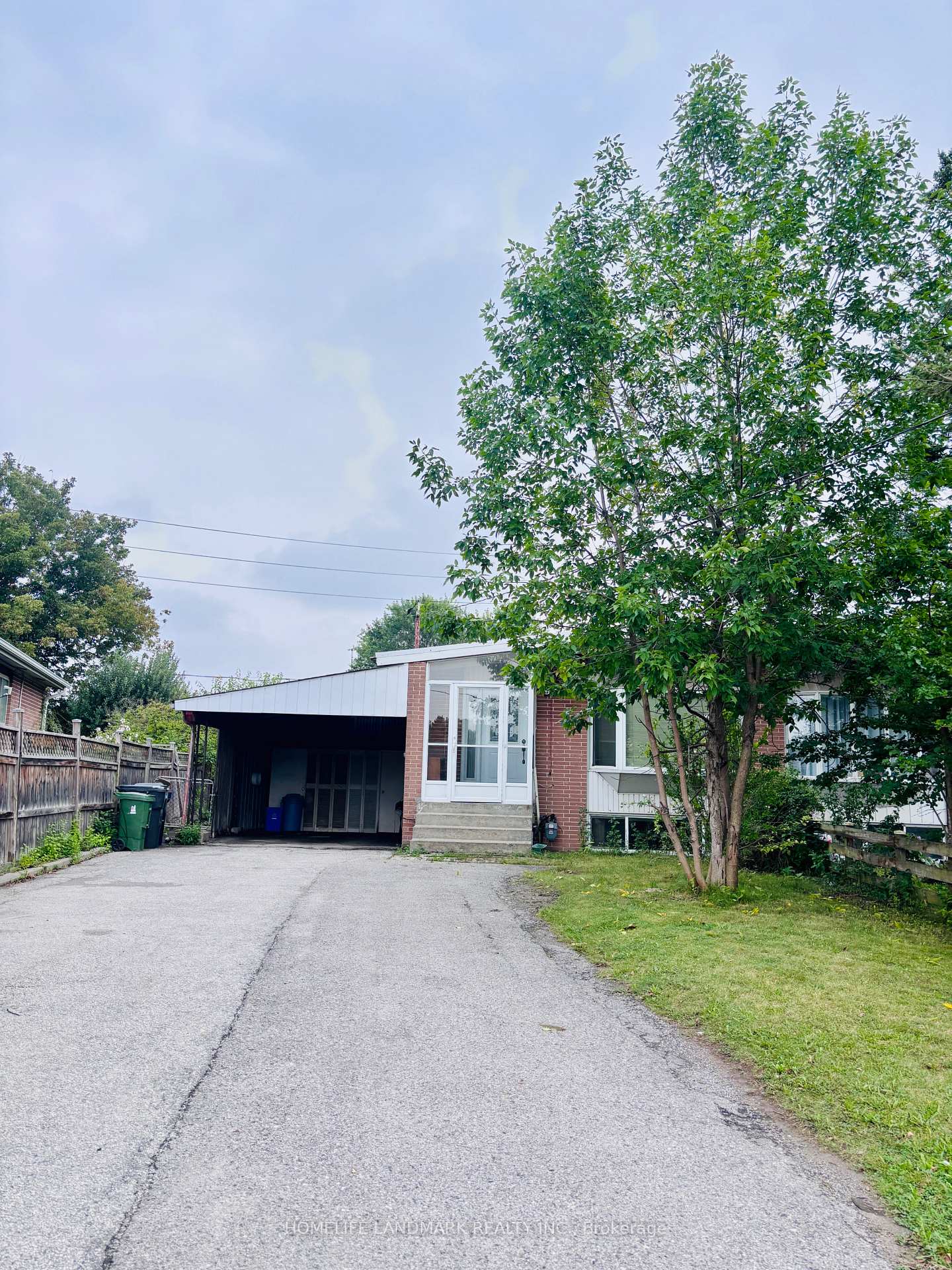 Front of 97 Tourmaline Drive