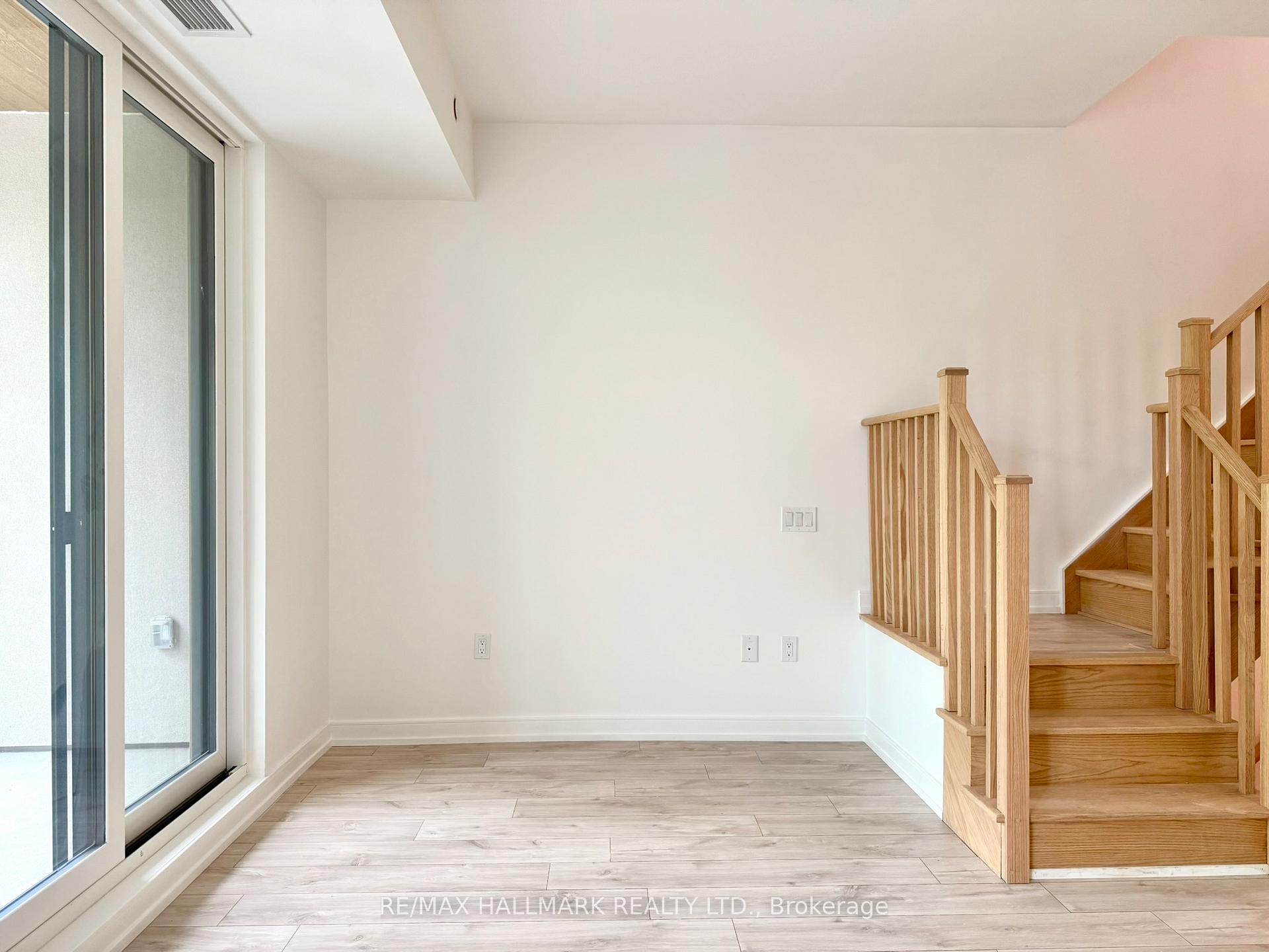 Photo 9 of Unit 14, 172 Clonmore Drive, Scarborough, Birchcliffe-Cliffside — HOMEH