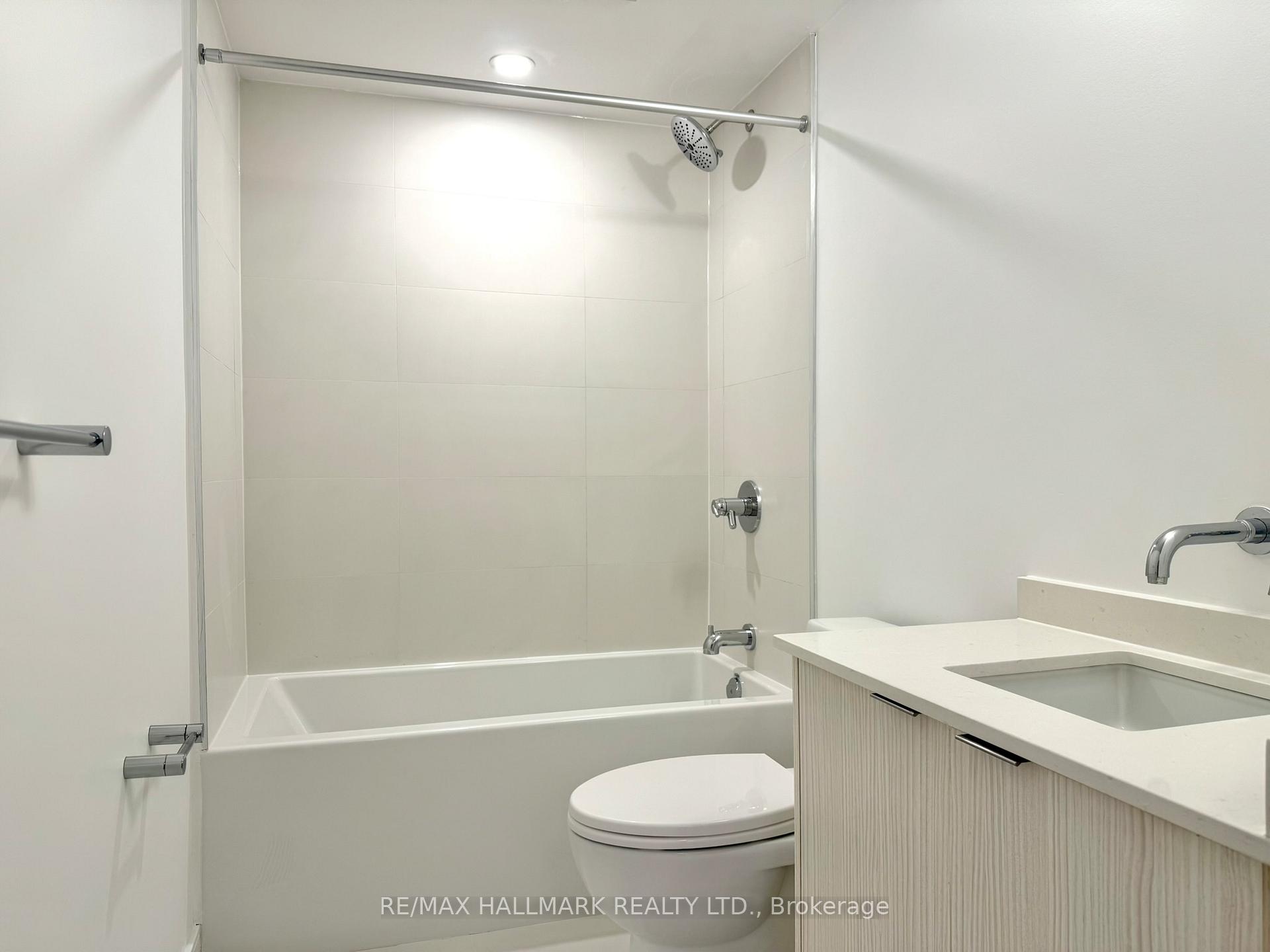 Photo 16 of Unit 14, 172 Clonmore Drive, Scarborough, Birchcliffe-Cliffside — HOMEH