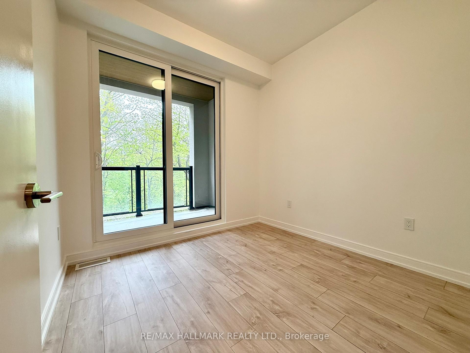 Photo 21 of Unit 14, 172 Clonmore Drive, Scarborough, Birchcliffe-Cliffside — HOMEH