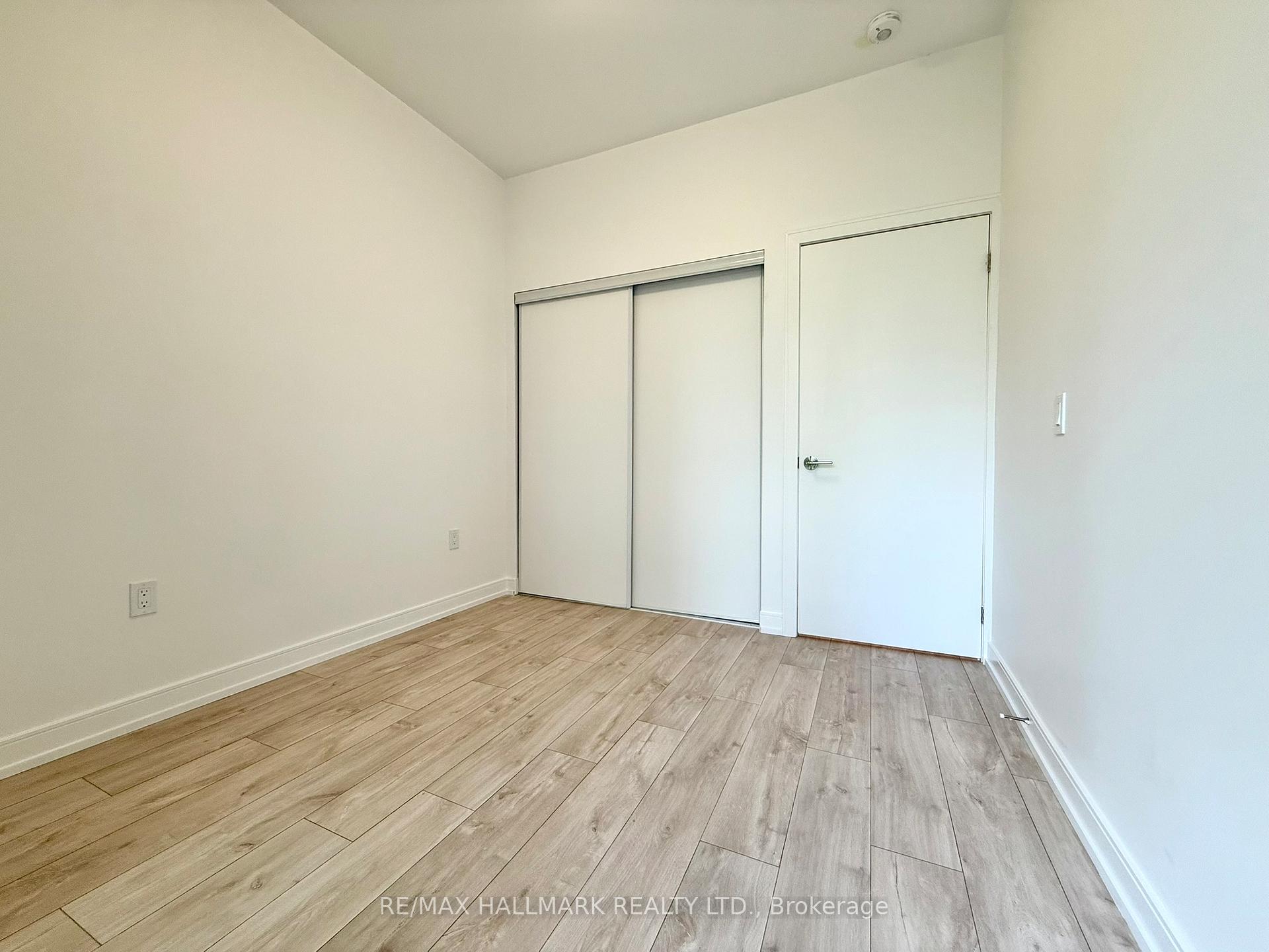 Photo 22 of Unit 14, 172 Clonmore Drive, Scarborough, Birchcliffe-Cliffside — HOMEH