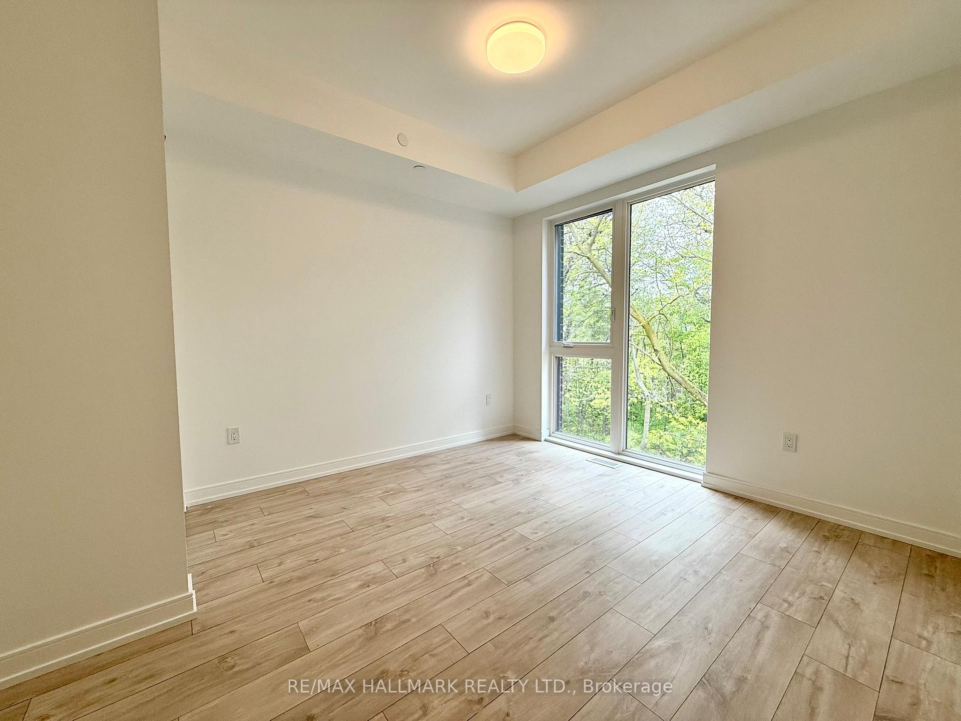Photo 24 of Unit 14, 172 Clonmore Drive, Scarborough, Birchcliffe-Cliffside — HOMEH