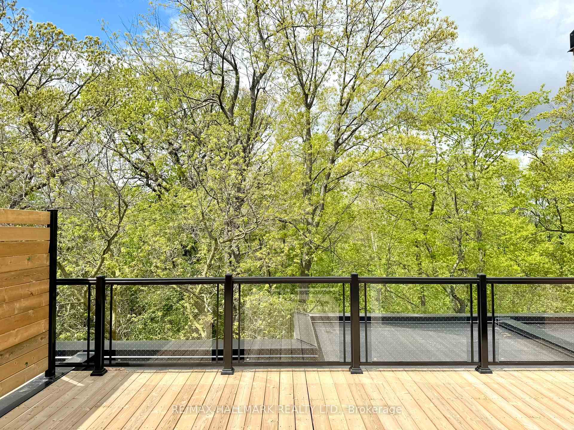 Photo 31 of Unit 14, 172 Clonmore Drive, Scarborough, Birchcliffe-Cliffside — HOMEH