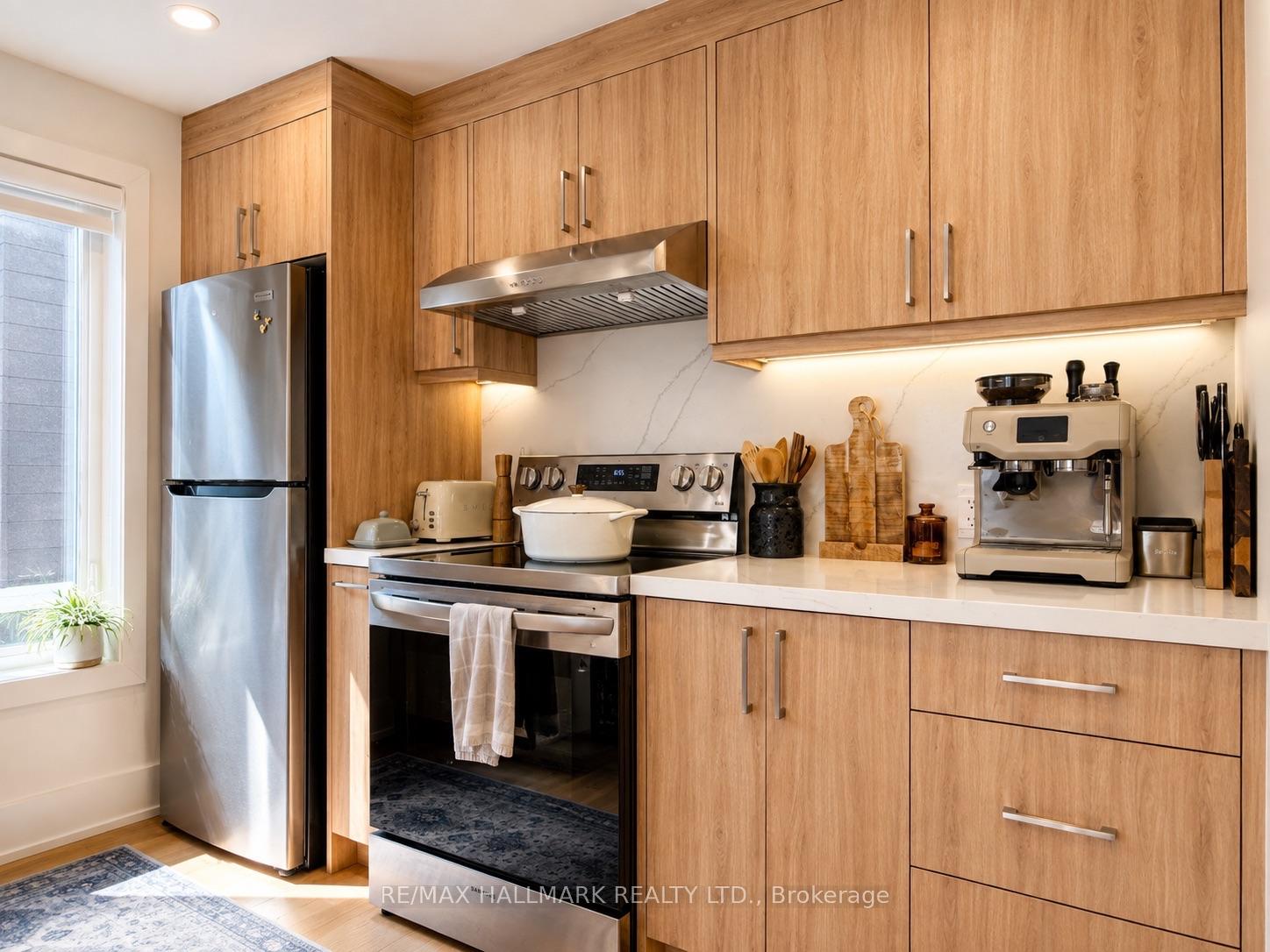 Photo 7 of Unit Unit F, 72 Jones Avenue, Toronto, South Riverdale — HOMEH
