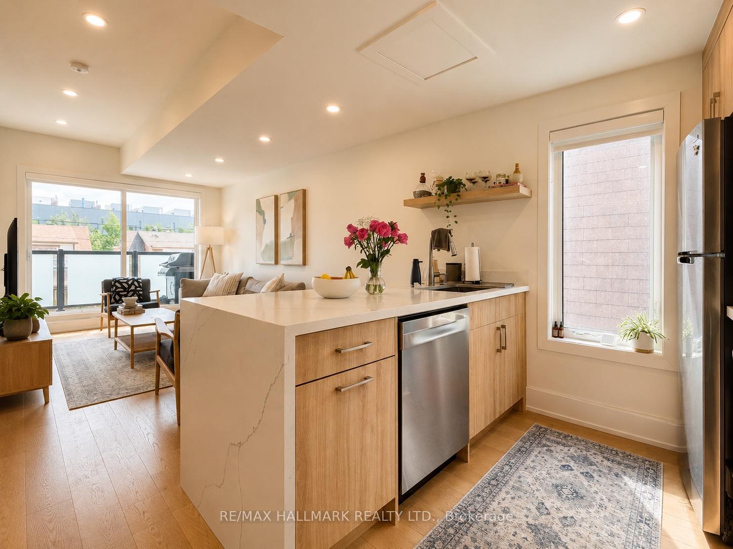 Photo 9 of Unit Unit F, 72 Jones Avenue, Toronto, South Riverdale — HOMEH