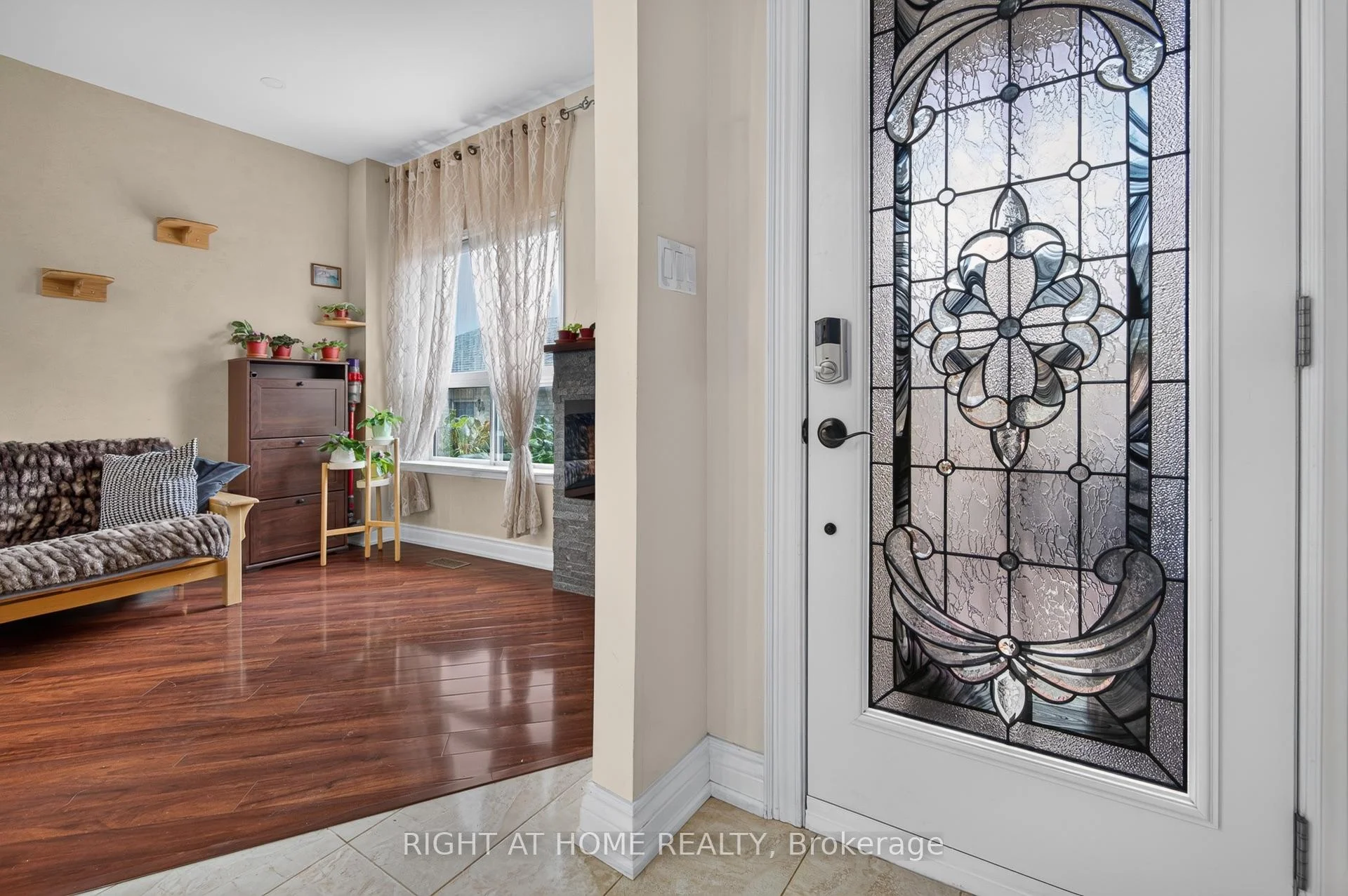 Photo 16 of 4 Forest Run Boulevard, Vaughan, Patterson — HOMEH