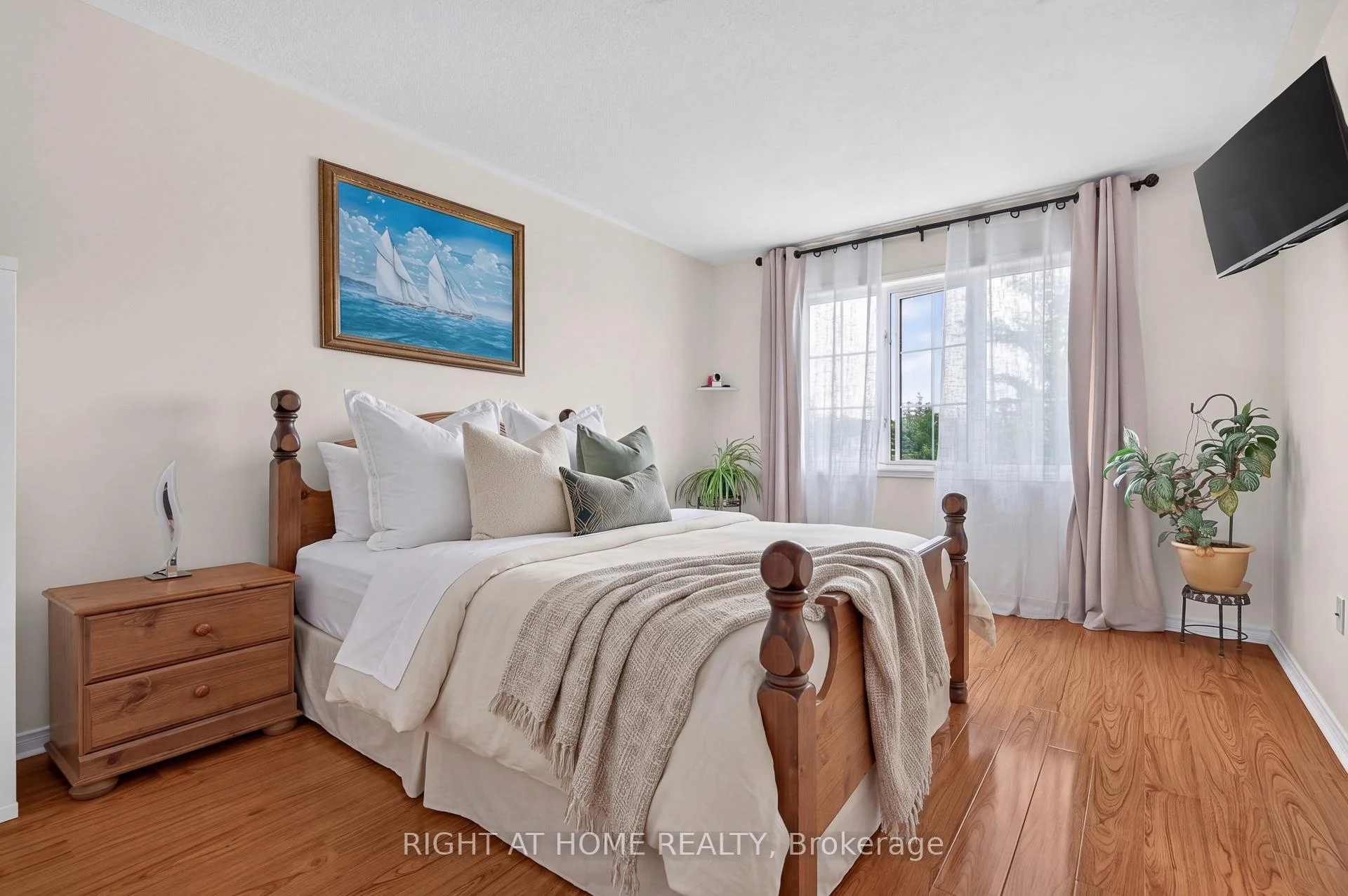 Photo 20 of 4 Forest Run Boulevard, Vaughan, Patterson — HOMEH