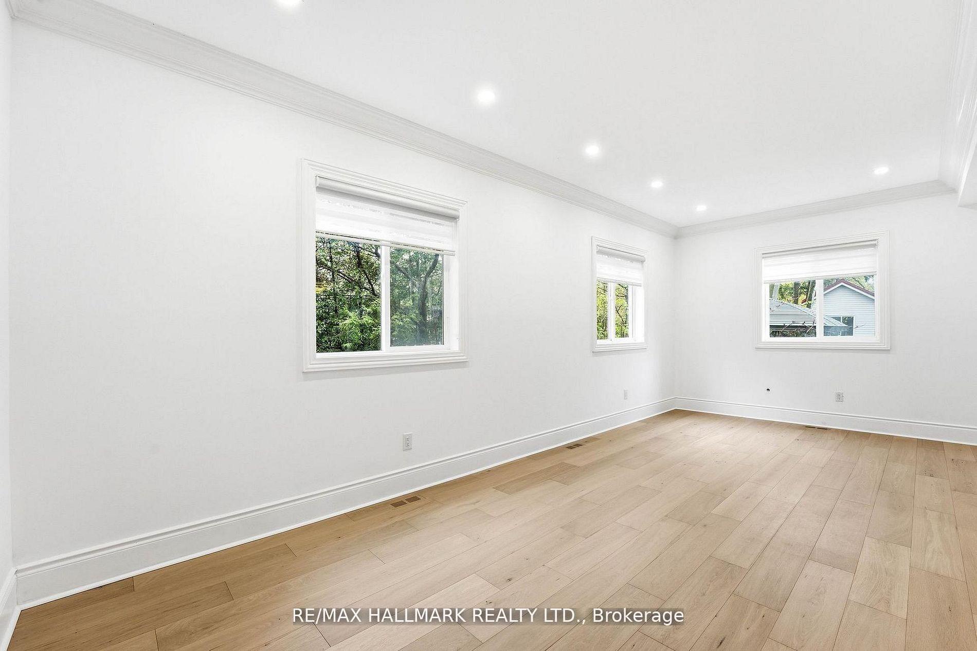 Photo 11 of 32 Orchard Park Drive, Scarborough, West Hill — HOMEH