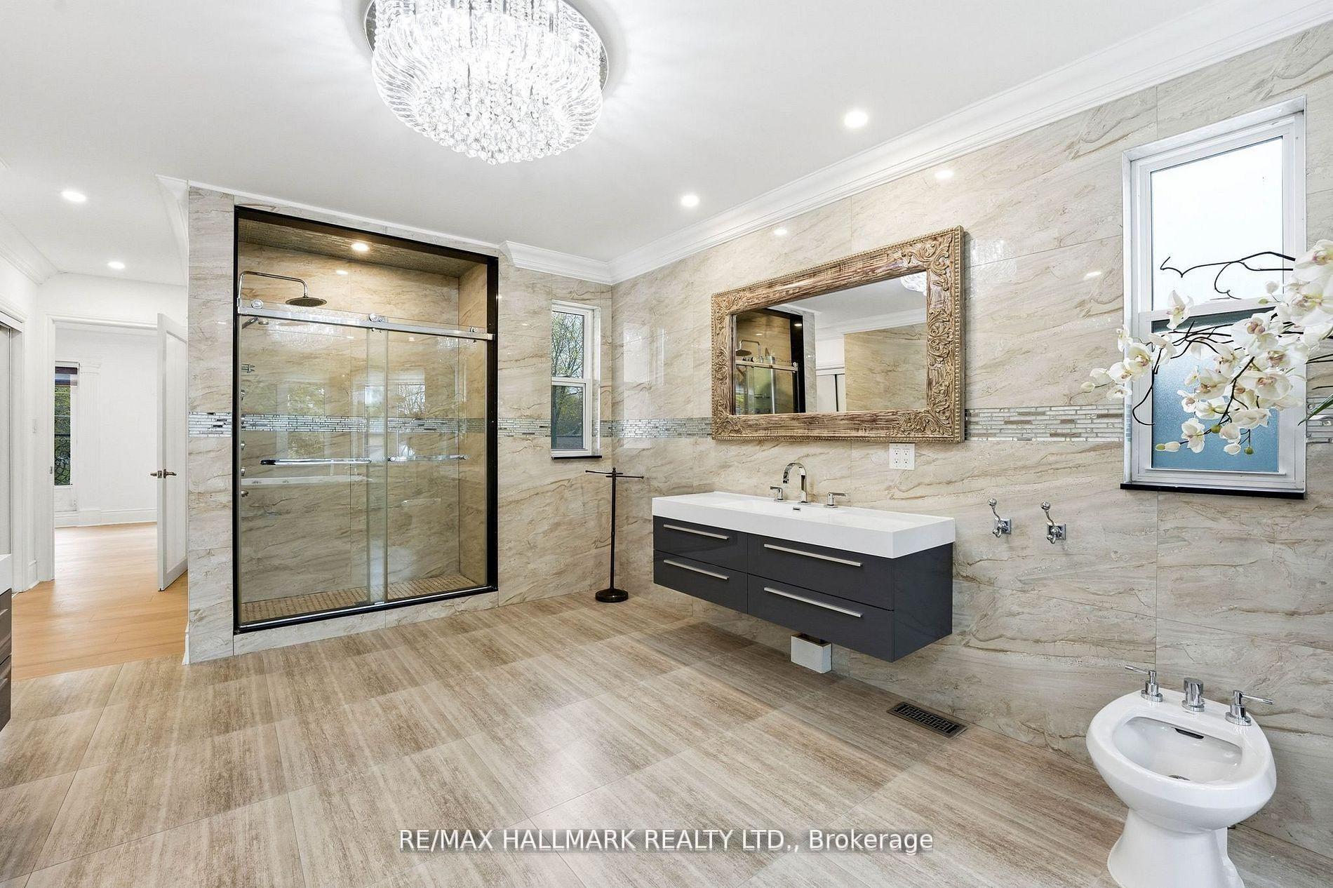 Photo 29 of 32 Orchard Park Drive, Scarborough, West Hill — HOMEH