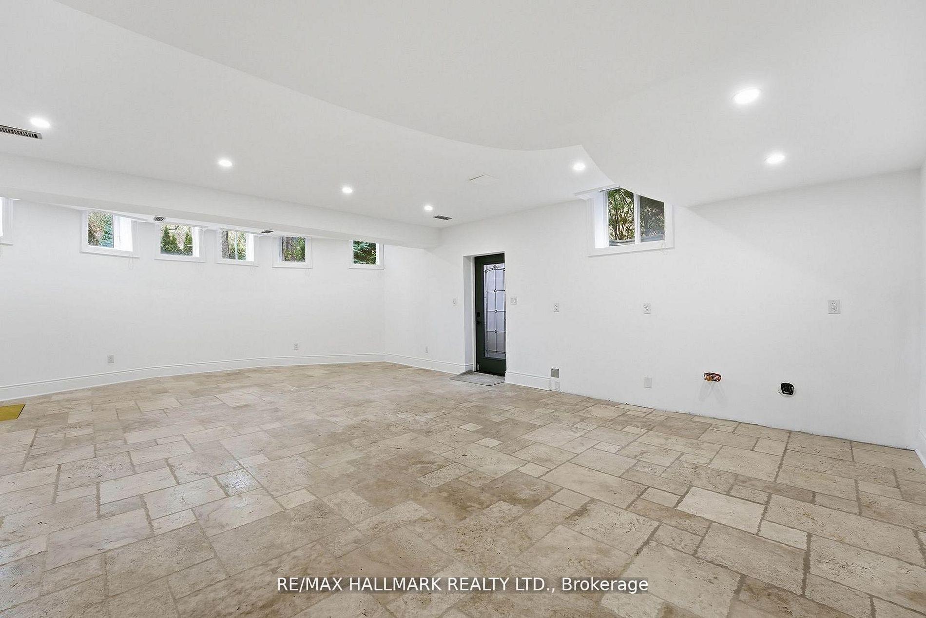 Photo 39 of 32 Orchard Park Drive, Scarborough, West Hill — HOMEH