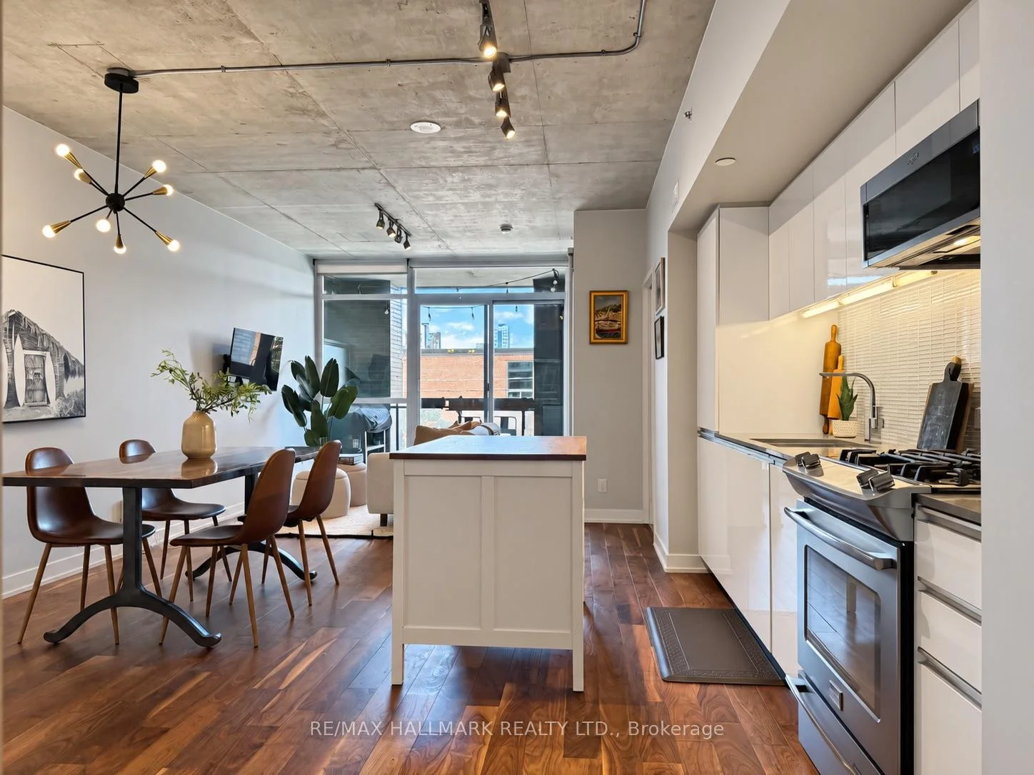 Photo 4 of Unit 219, 1190 Dundas Street E, Toronto, South Riverdale — HOMEH