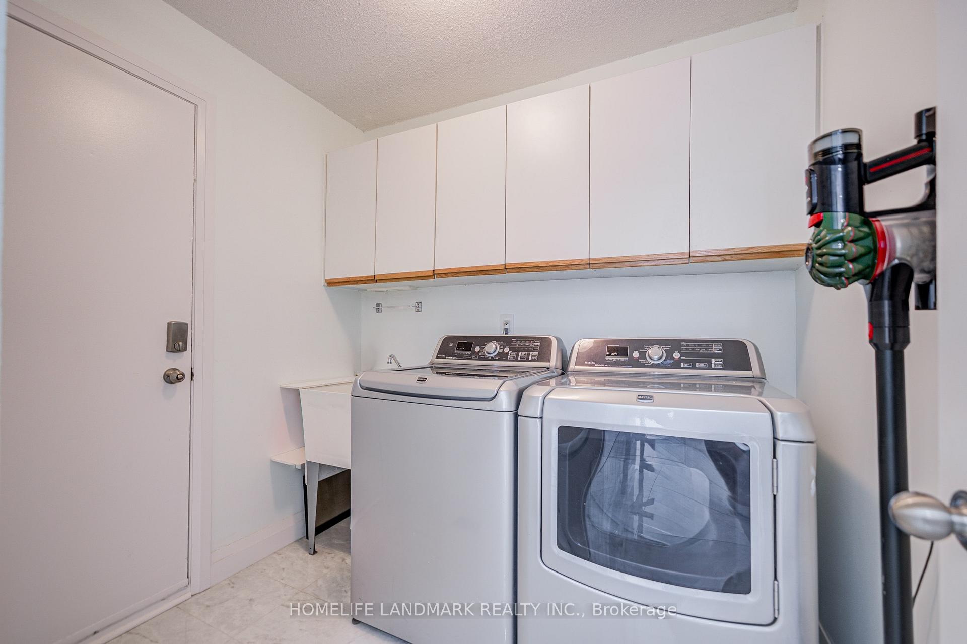 Photo 12 of 3191 Renton Road, Burlington, Headon — HOMEH