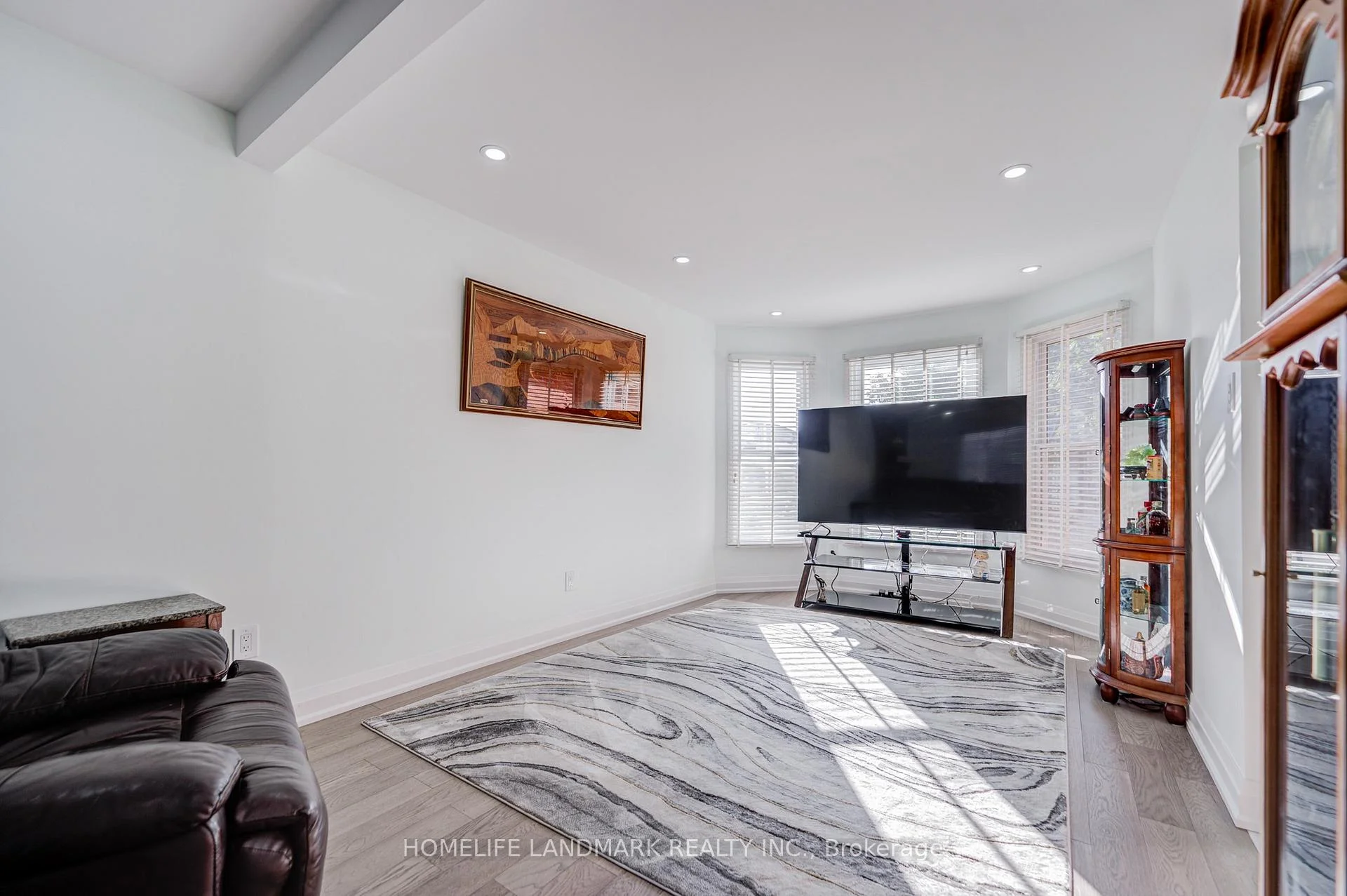 Photo 14 of 3191 Renton Road, Burlington, Headon — HOMEH