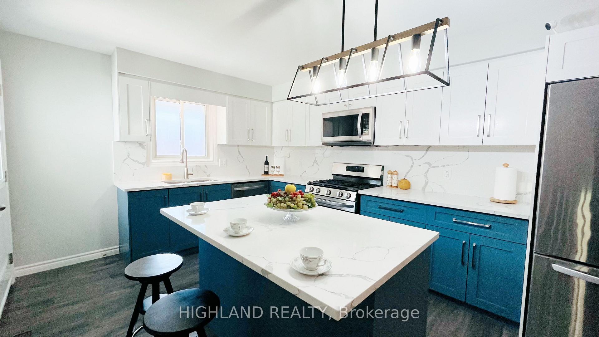 Photo 7 of 182 Foxhunt Road, Waterloo, Colonial Acres — HOMEH