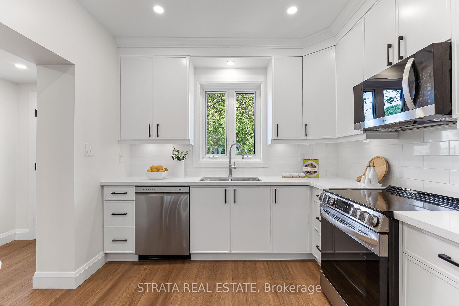Photo 17 of 316 St Johns Road, Toronto, Runnymede-Bloor West Village — HOMEH