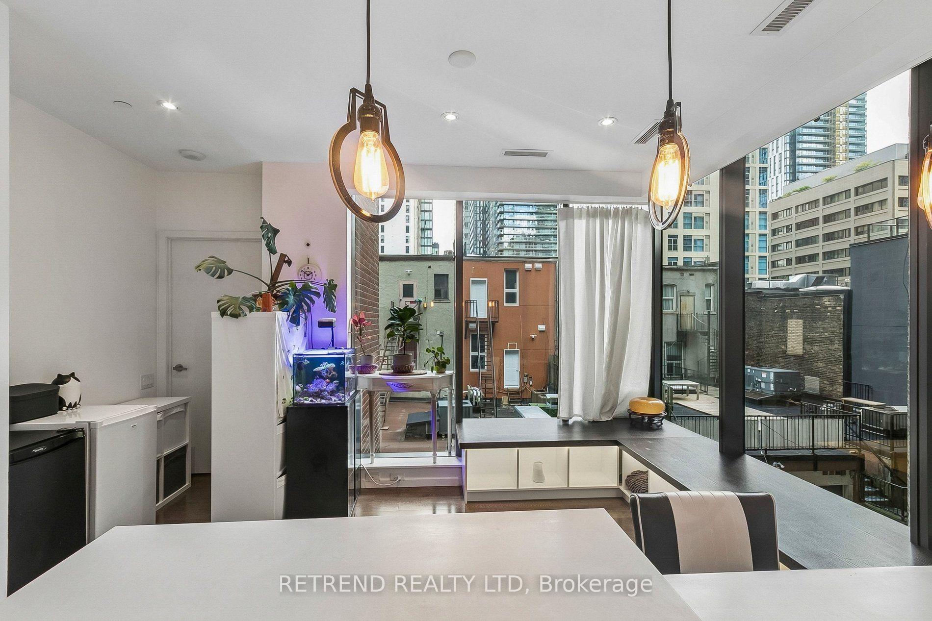 Photo 11 of Unit 203, 5 St. Joseph Street, Toronto, Bay Street Corridor — HOMEH