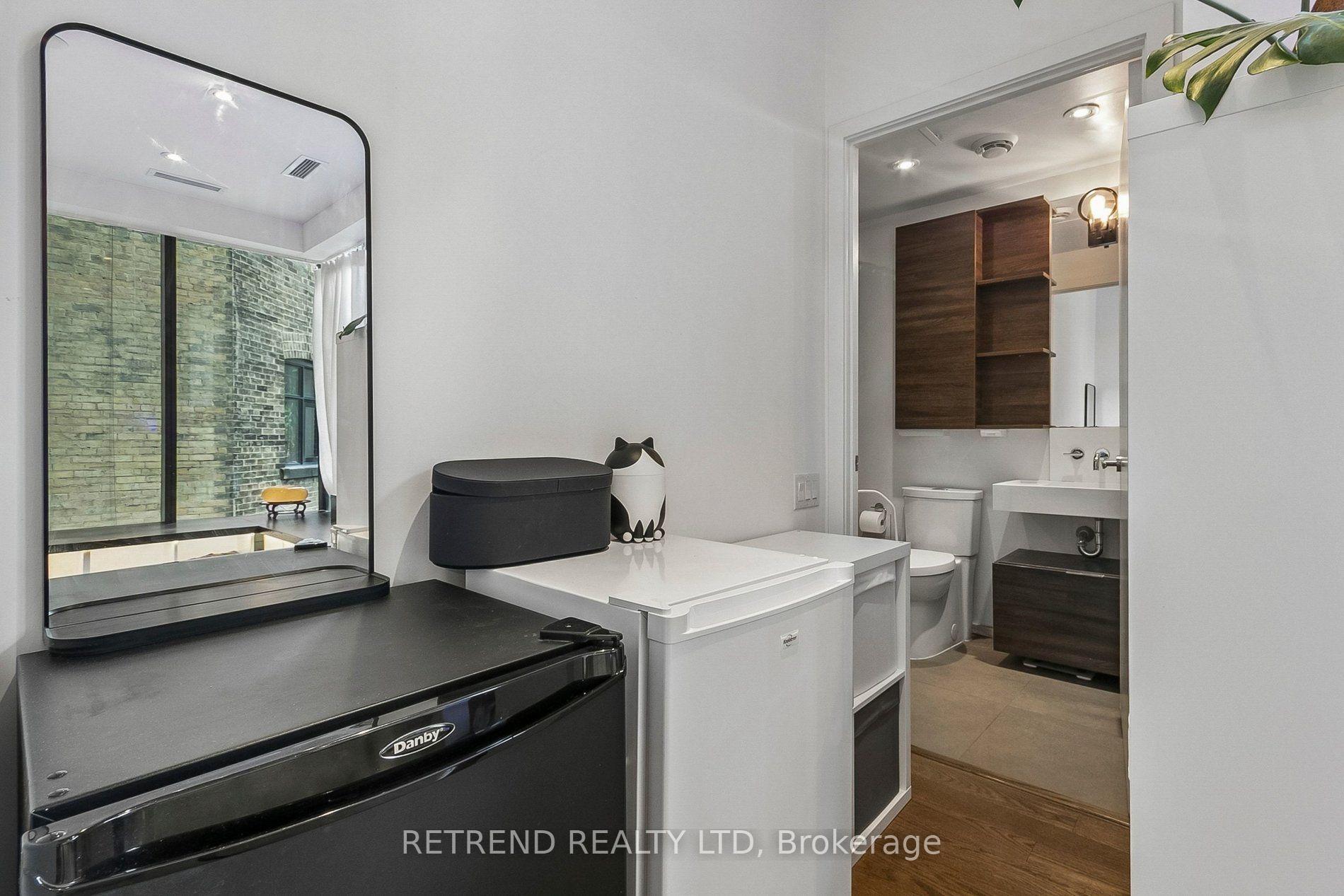 Photo 22 of Unit 203, 5 St. Joseph Street, Toronto, Bay Street Corridor — HOMEH
