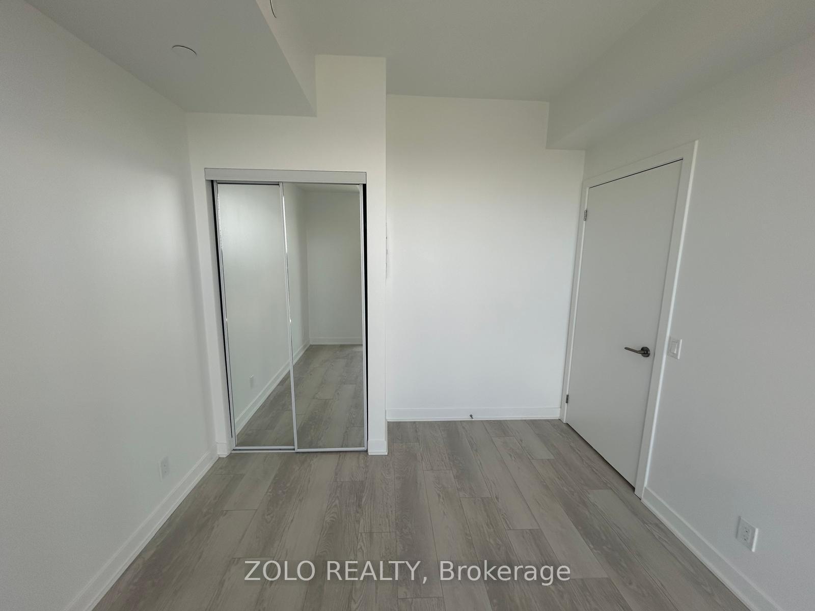 Photo 15 of Unit 2115, 6 Flavelle Trail, Vaughan, Steeles West Industrial — HOMEH