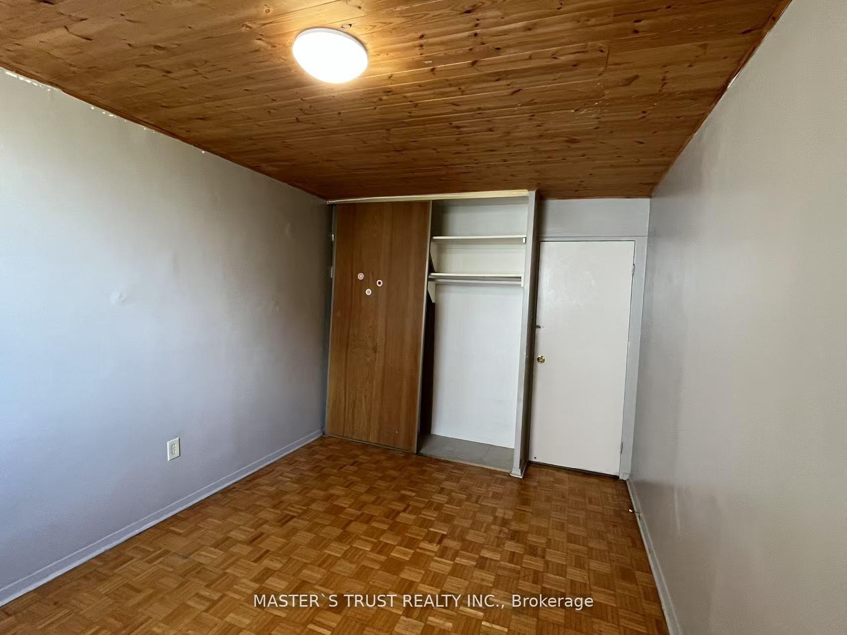 Photo 14 of Unit 903, 3420 Eglinton Avenue E, Scarborough, Scarborough Village — HOMEH