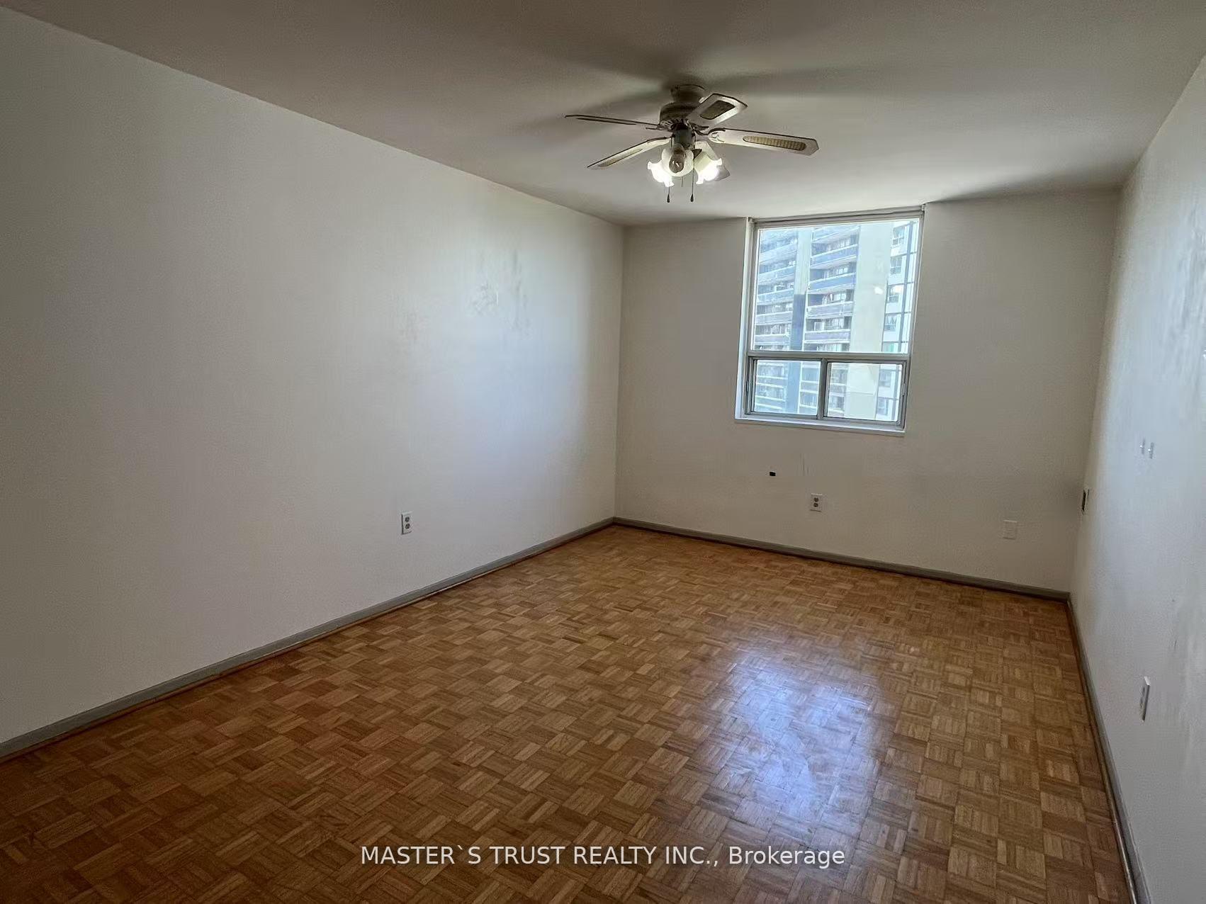 Photo 18 of Unit 903, 3420 Eglinton Avenue E, Scarborough, Scarborough Village — HOMEH