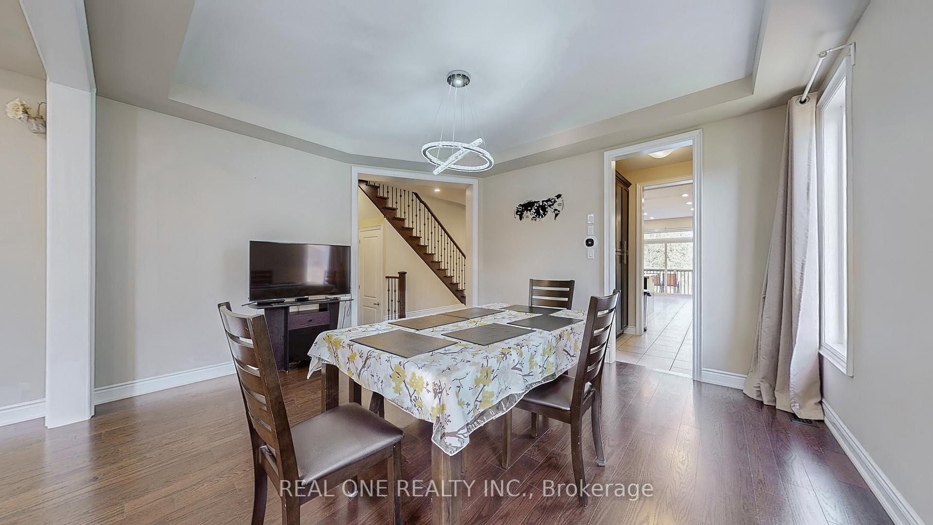 Photo 4 of Unit 6, 1815 Fairport Road, Pickering, Dunbarton — HOMEH