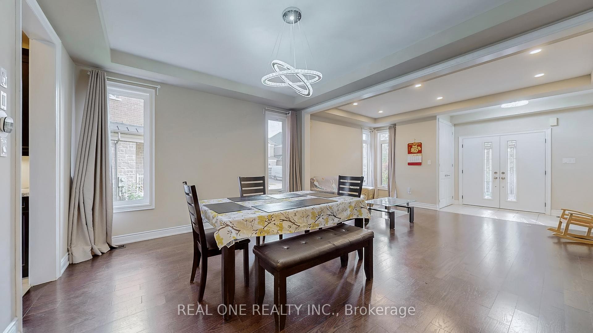 Photo 5 of Unit 6, 1815 Fairport Road, Pickering, Dunbarton — HOMEH