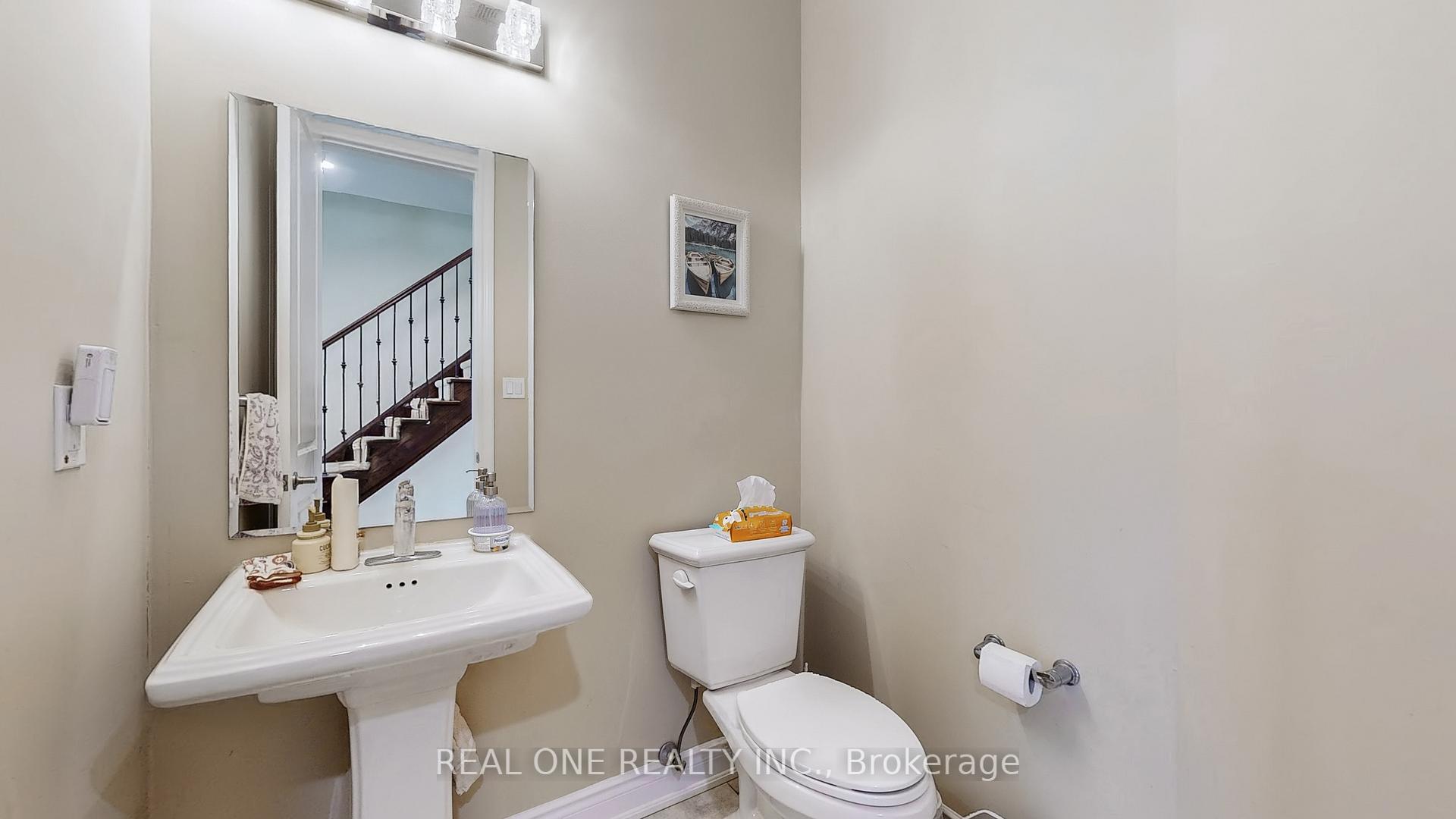 Photo 15 of Unit 6, 1815 Fairport Road, Pickering, Dunbarton — HOMEH